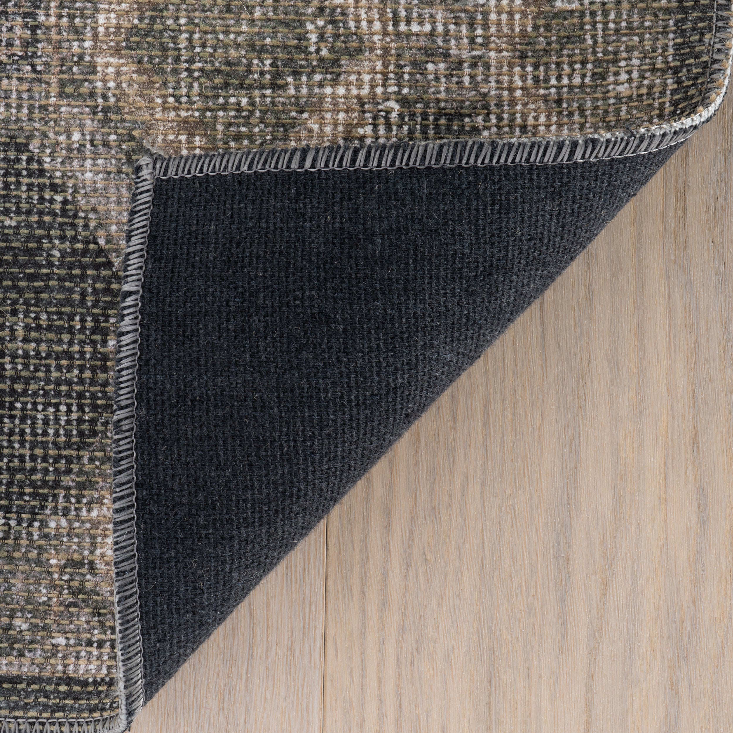 Nuloom Anelia Traditional Vintage & Distressed Area Rug - Image 7