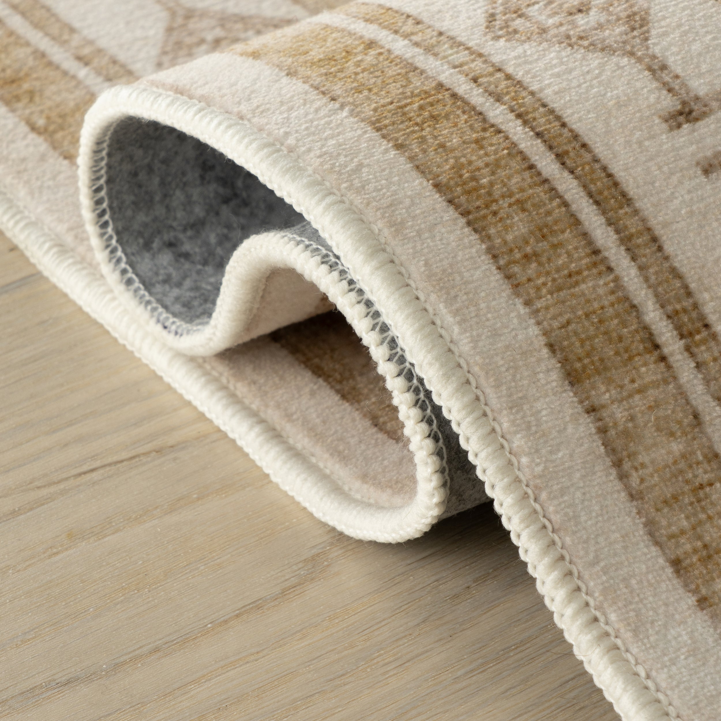 Nuloom Sereniel Medallion Washable Rug - Image 4