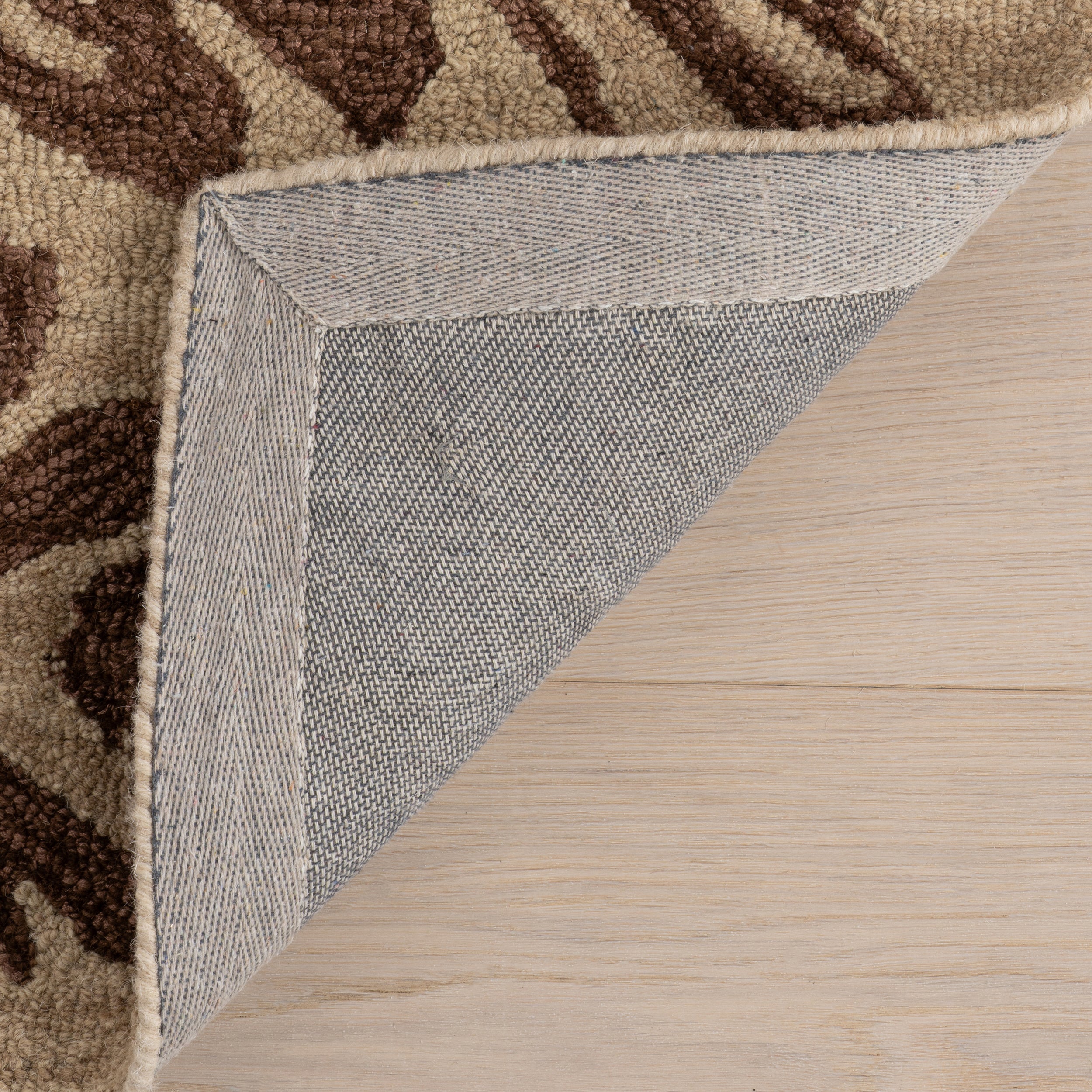 Nuloom Virelia Transitional Floral and Paisley Area Rug - Image 13