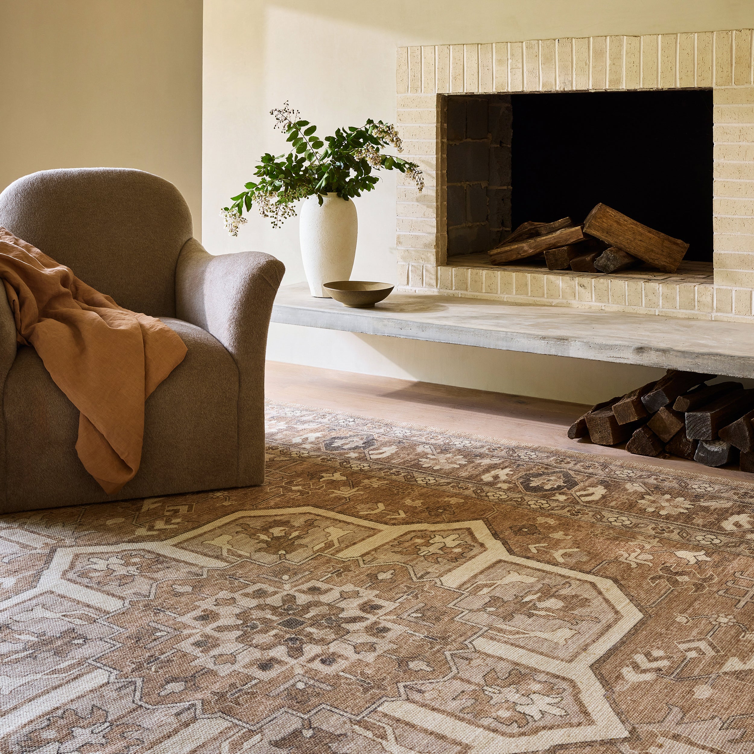 Evermore Medallion Wool and Cotton Area Rug - Image 2