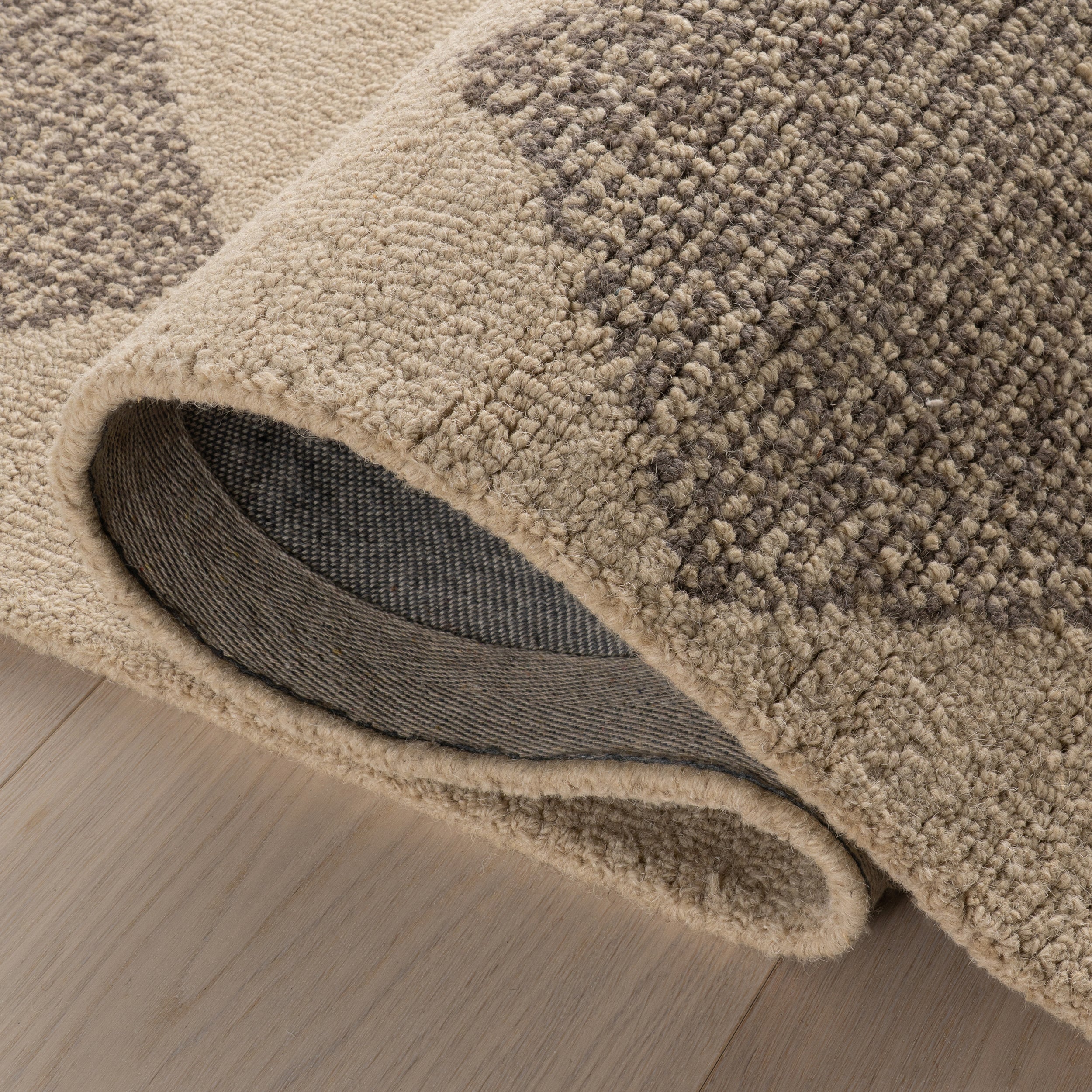 Nuloom Nivora Tufted Diamond Area Rug - Image 18