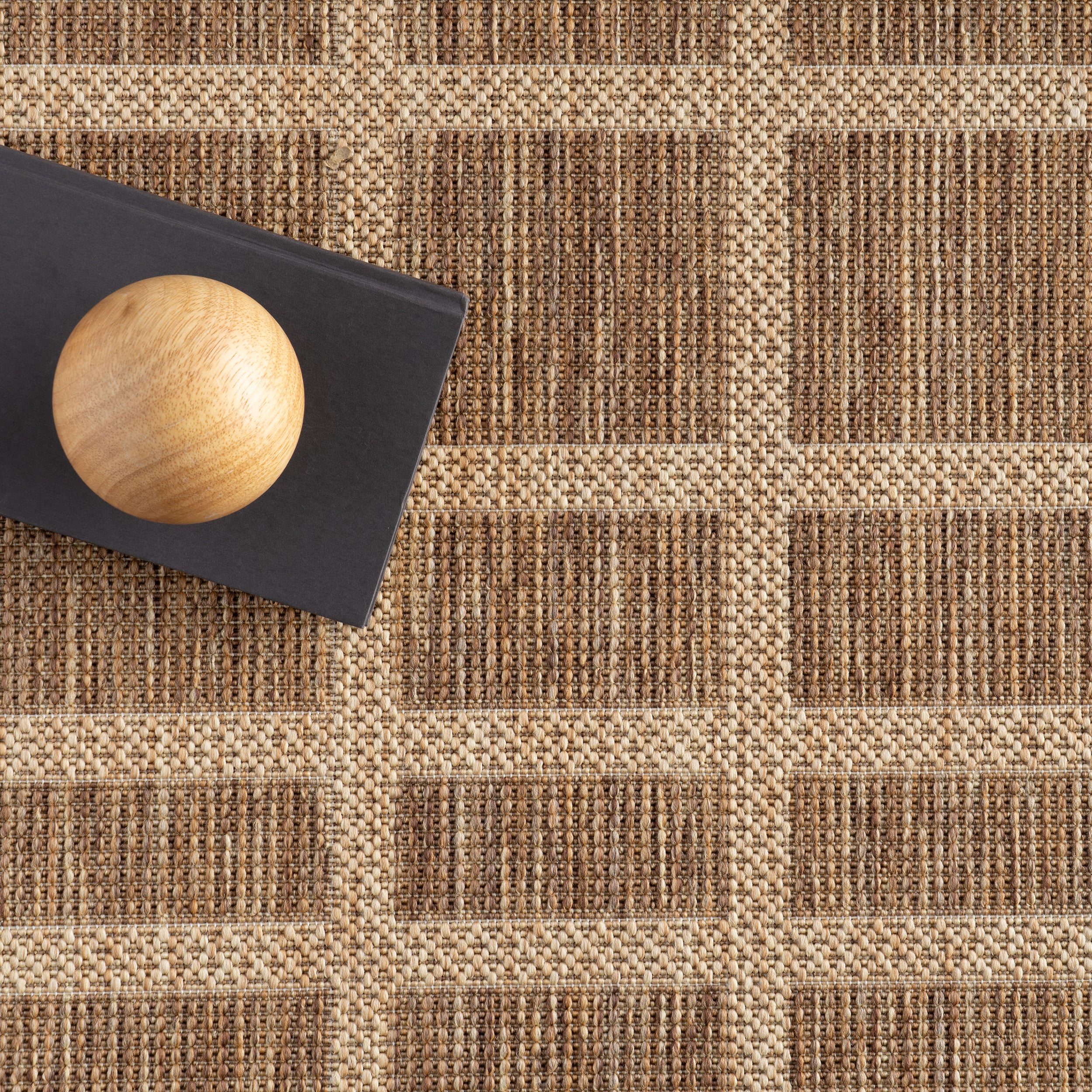 Vanya Modern Indoor/Outdoor Area Rug - Image 7