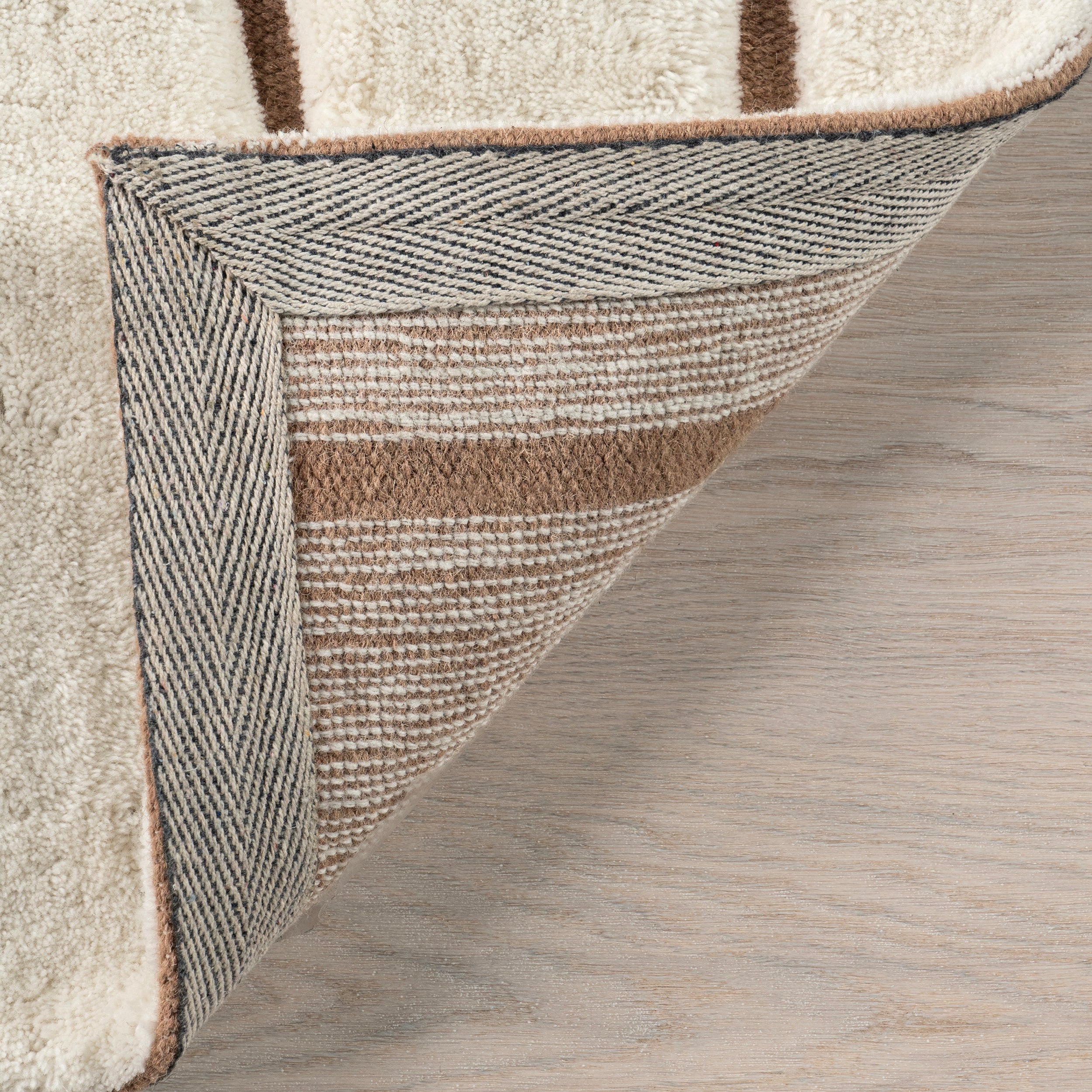 Nazco Abstract New Zealand Wool Area Rug - Image 6