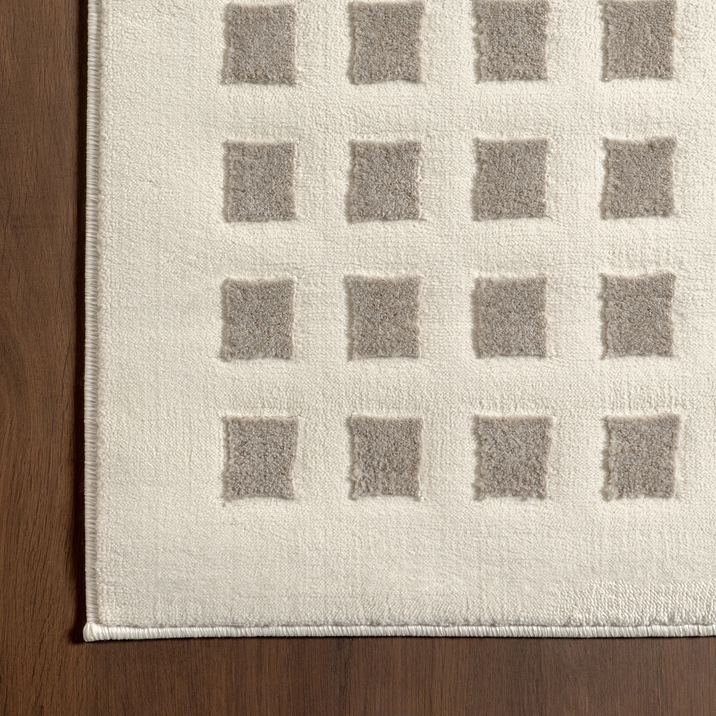 nuLOOM Daleyza Checkered Machine Washable Area Rug - Image 5