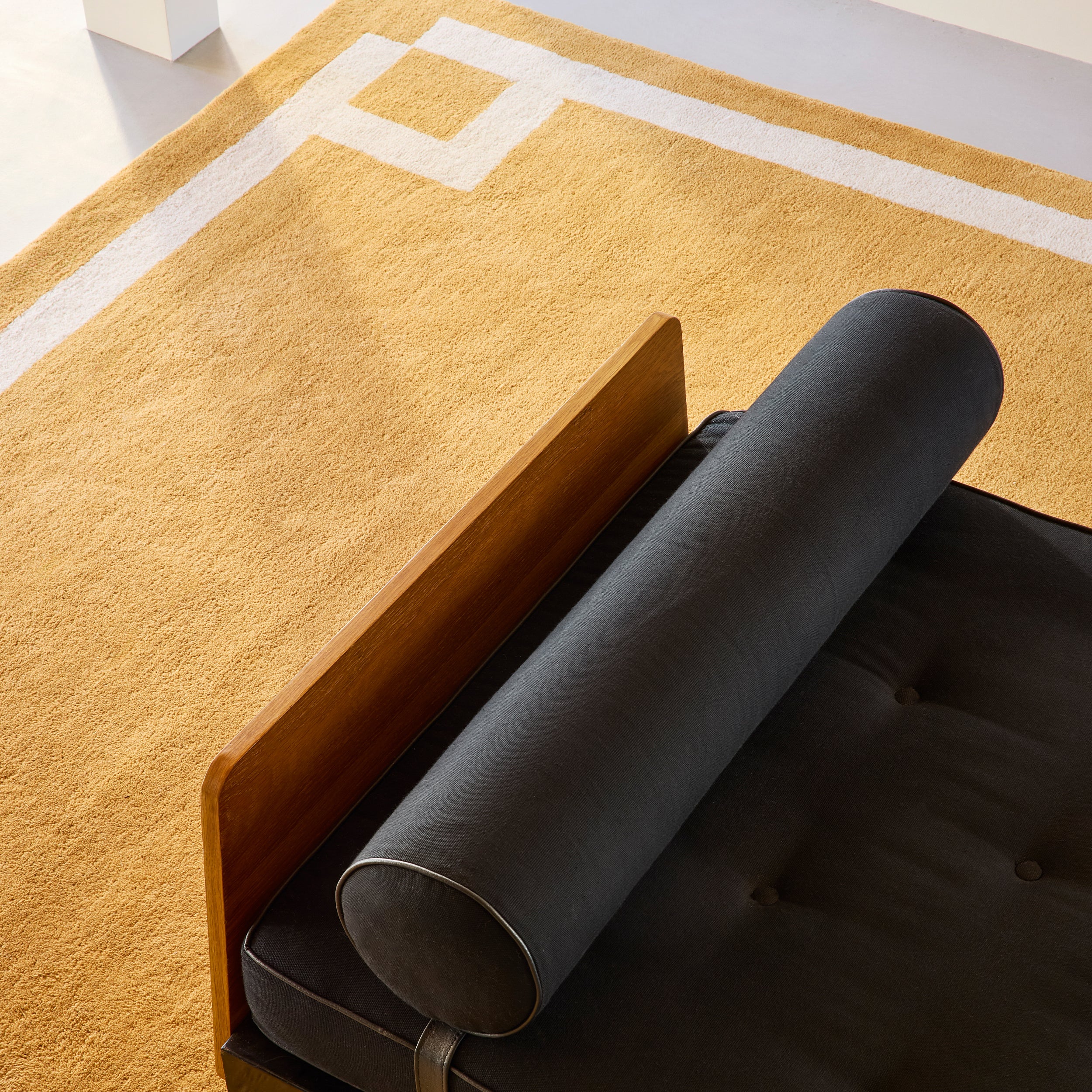 Grace Bordered Wool Area Rug - Image 9