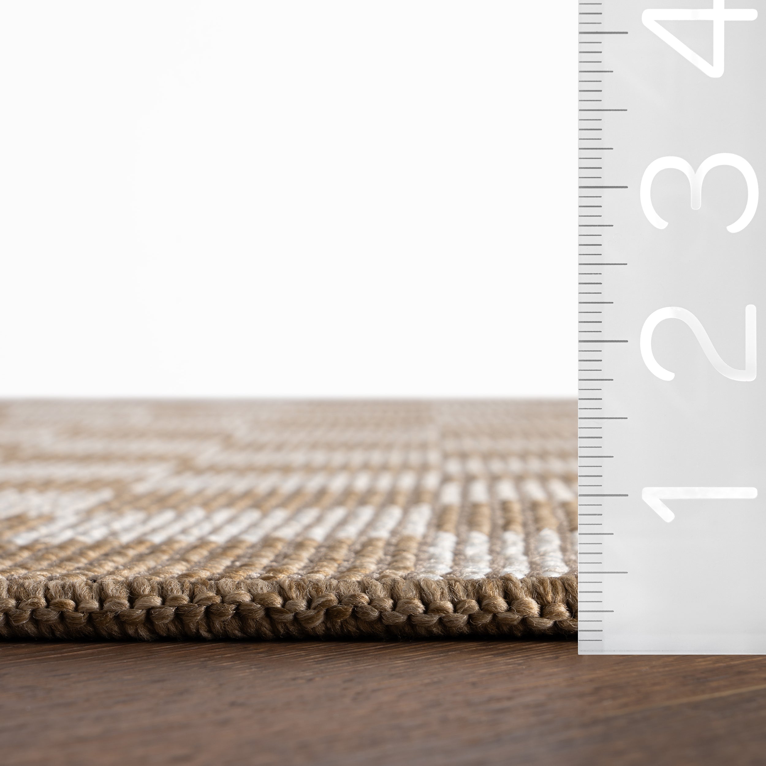 Nuloom Amorielle Modern Checkered Indoor/Outdoor Area Rug - Image 3