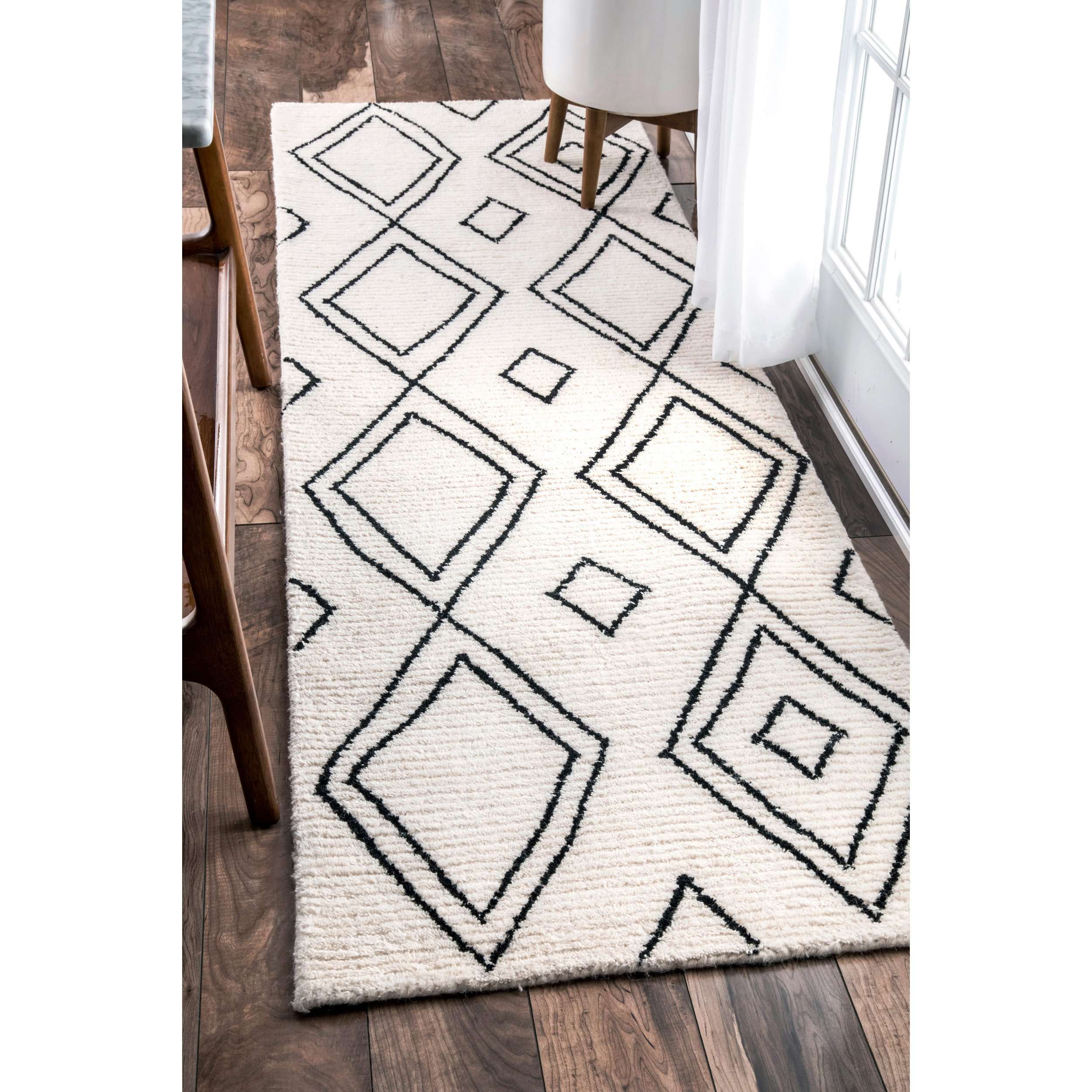 Hand Tufted Dawne - Image 4