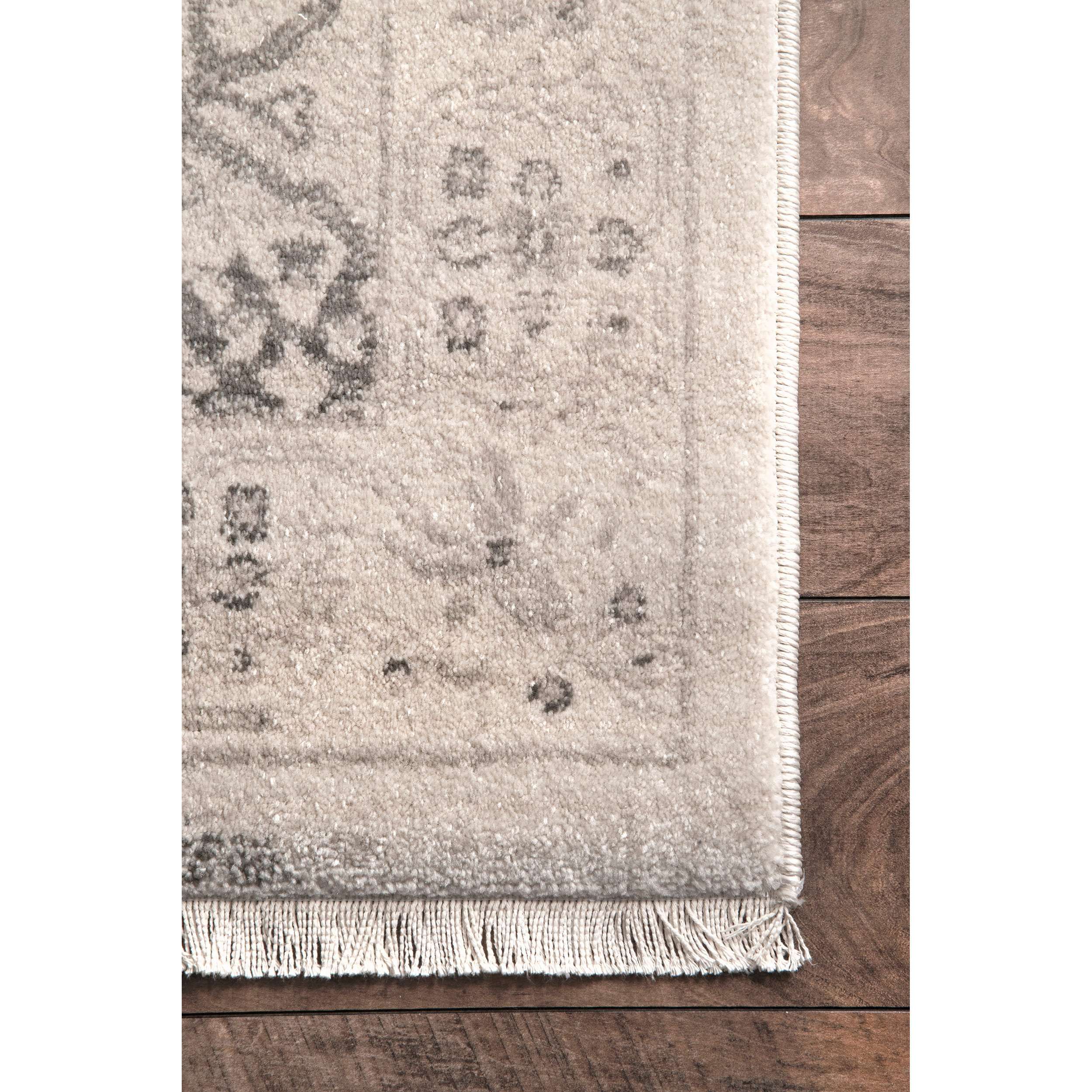 Vintage Cassie Fringe Rug - Image 3