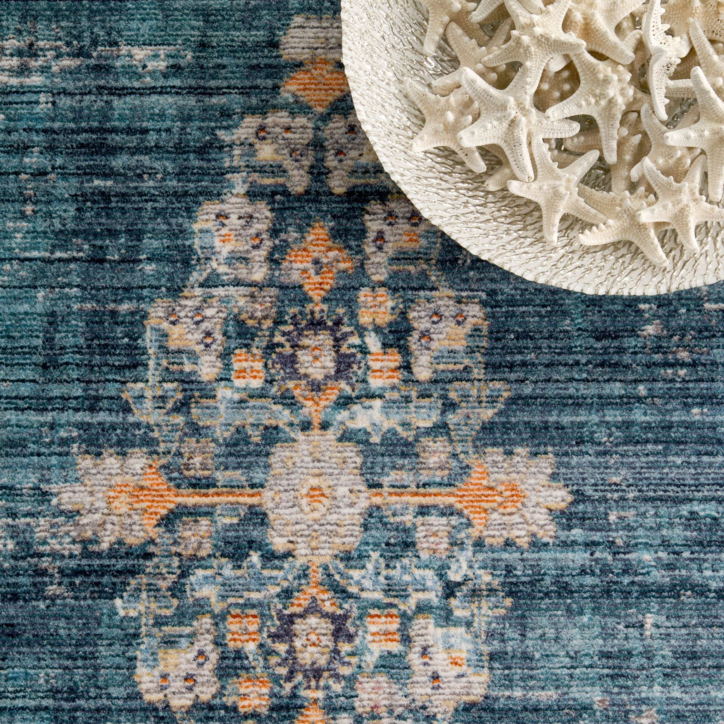 Vintage Sharron Medallion Fringe Area Rug - Image 6