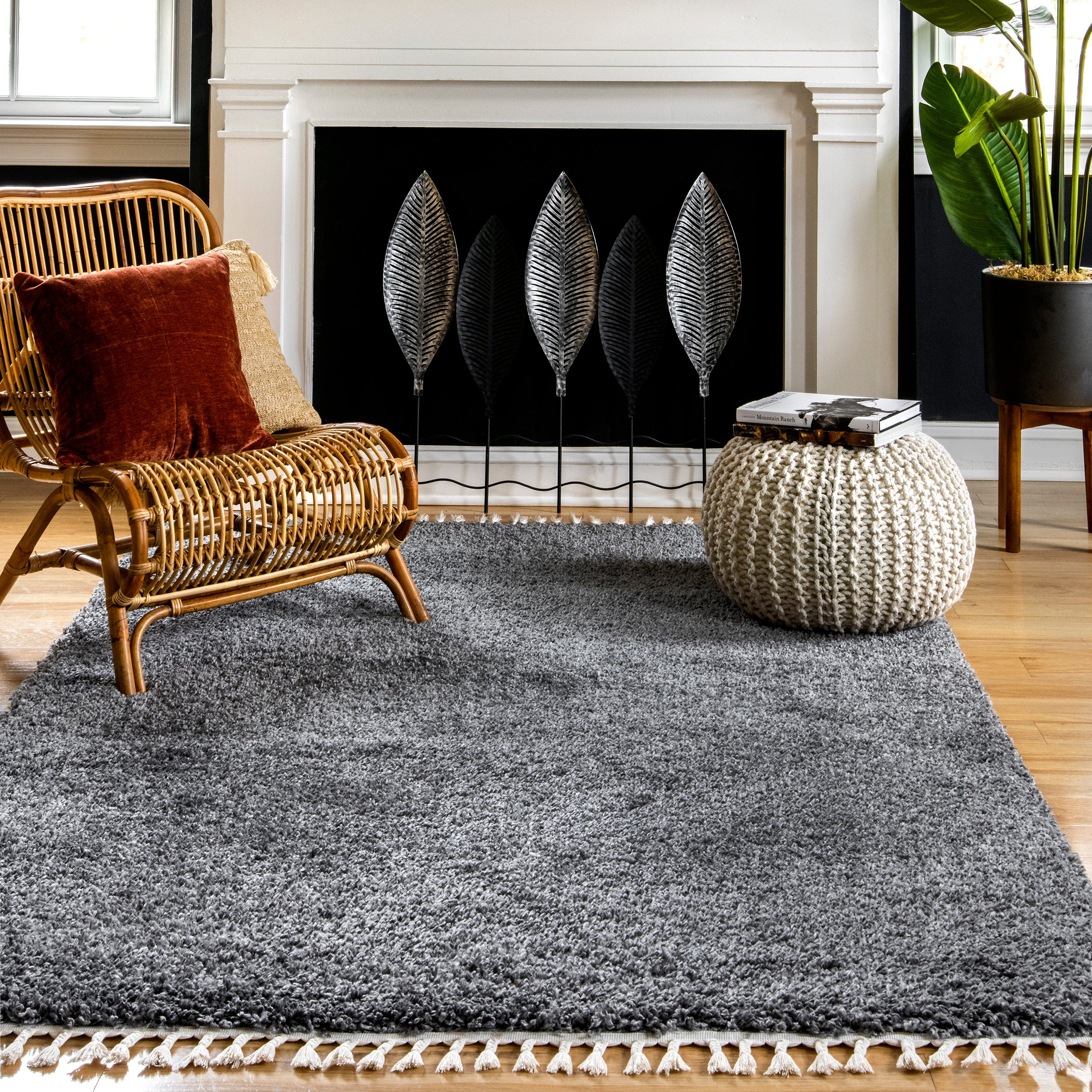 Gelina Soft Shaggy Tassel Area Rug - Image 5