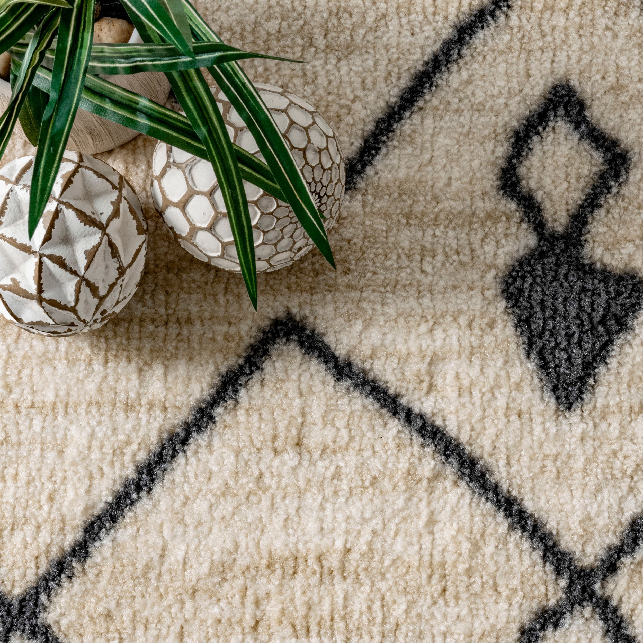 Dani Moroccan Trellis - Image 4