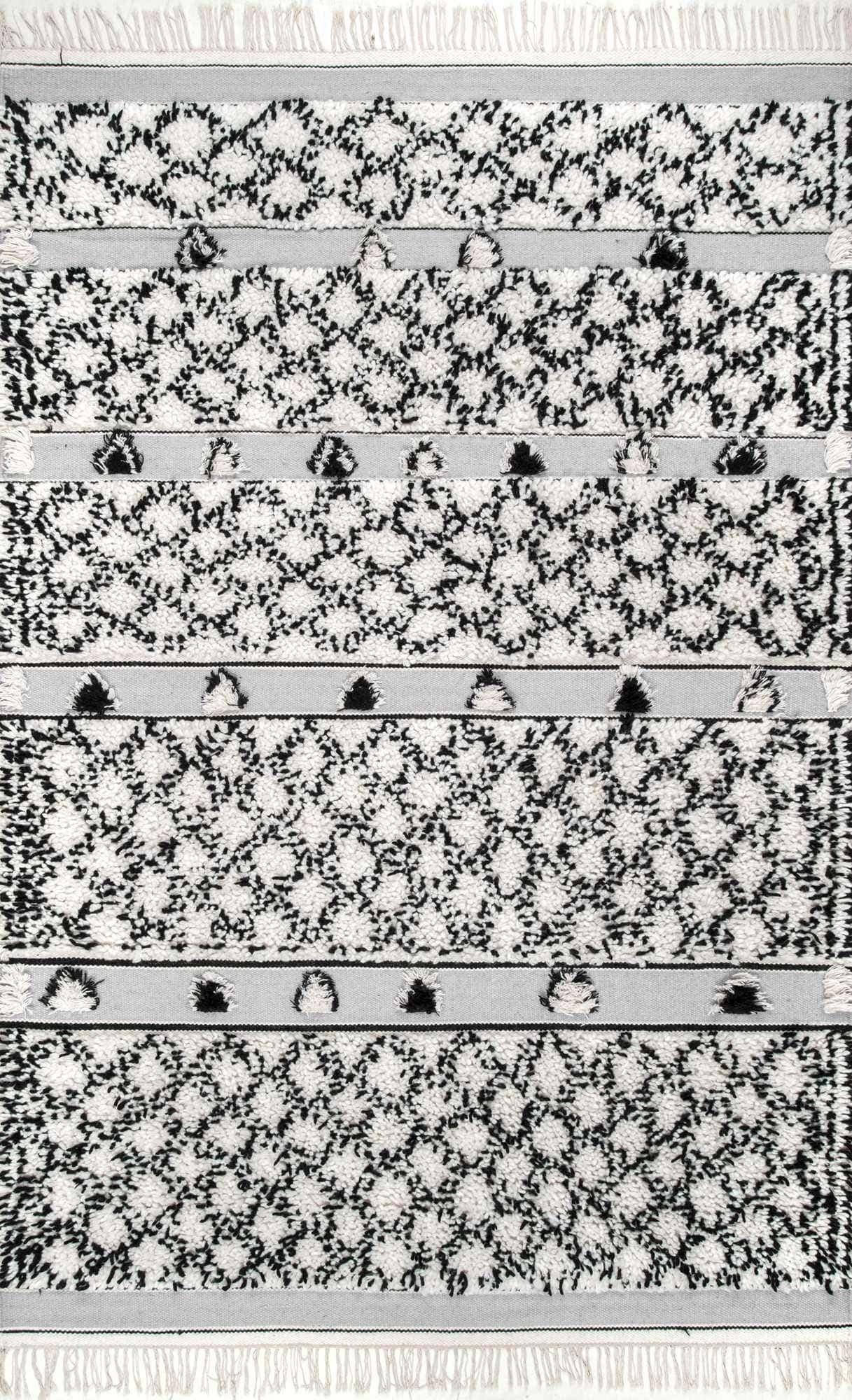 Hand Knotted Yelena Trellis Shag Area Rug