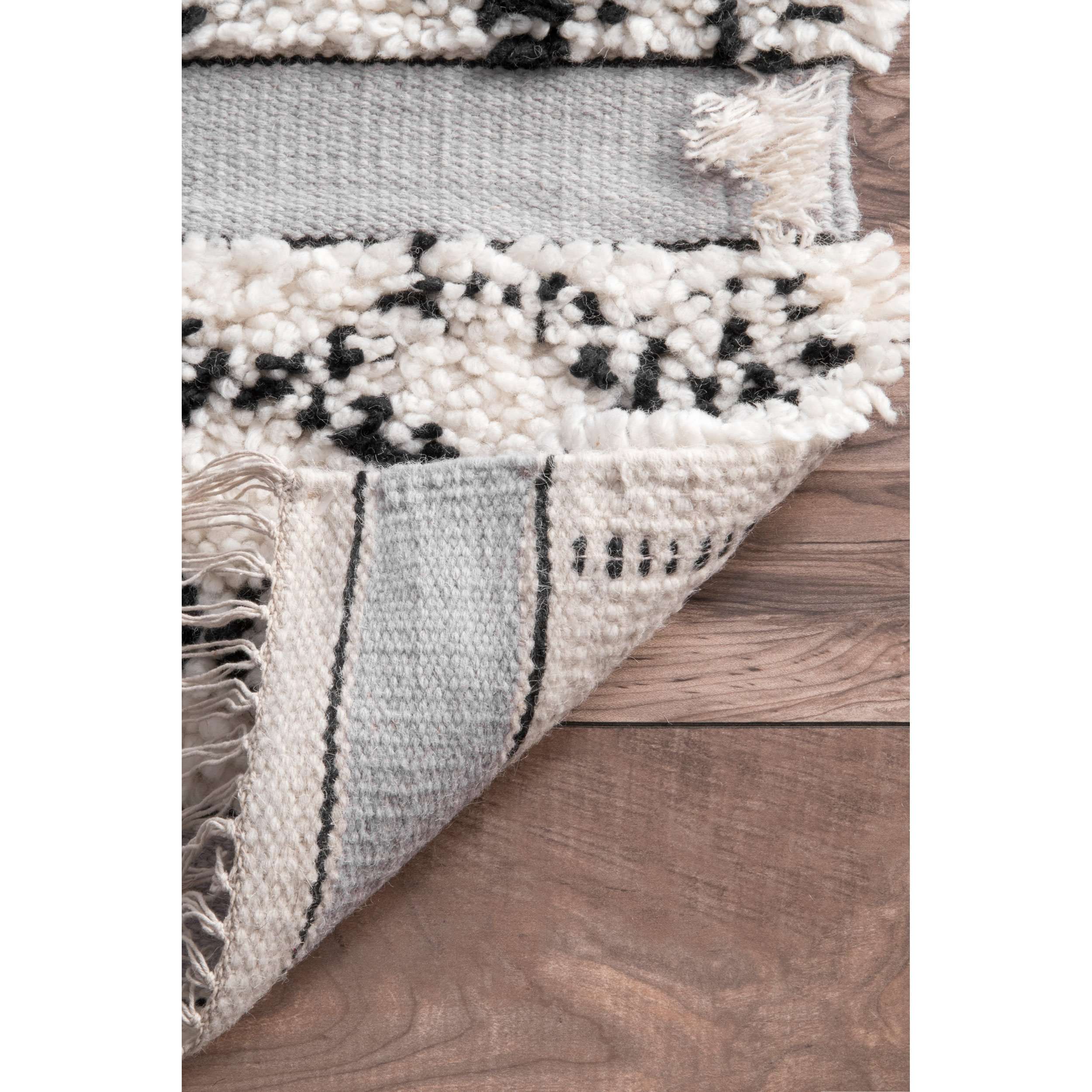 Hand Knotted Yelena Trellis Shag Area Rug - Image 4