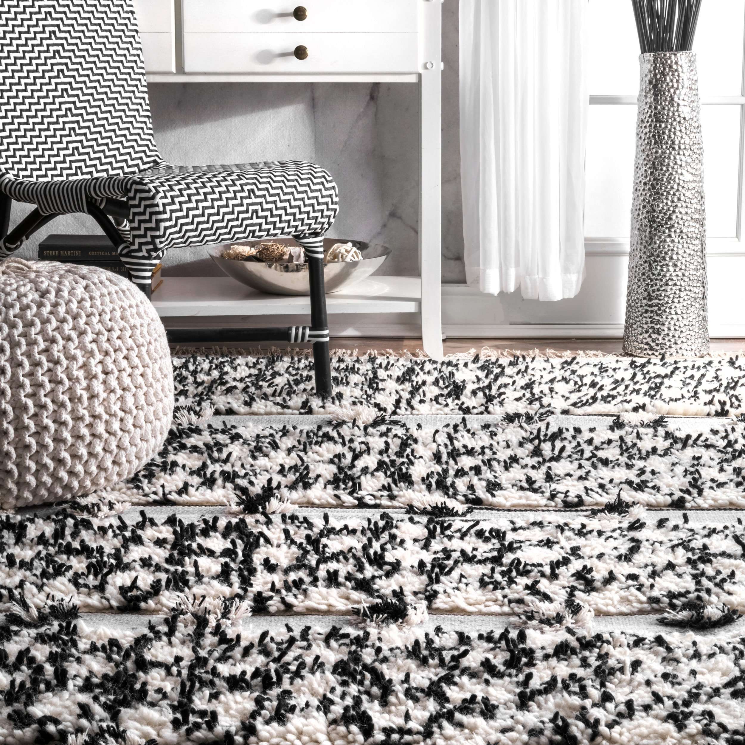 Hand Knotted Yelena Trellis Shag Area Rug - Image 5