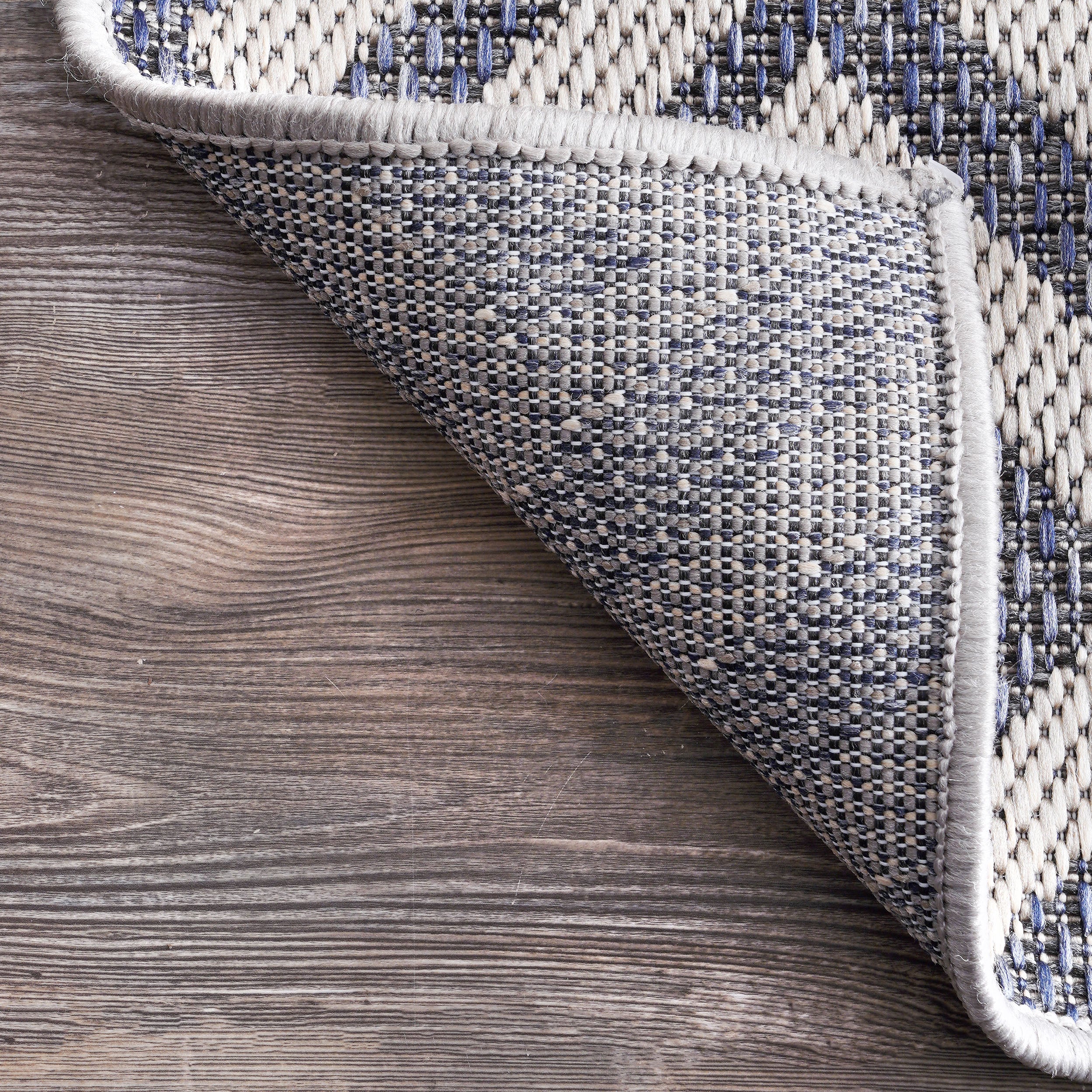 Wynter Homely Herringbone Indoor/Outdoor Area Rug - Image 3