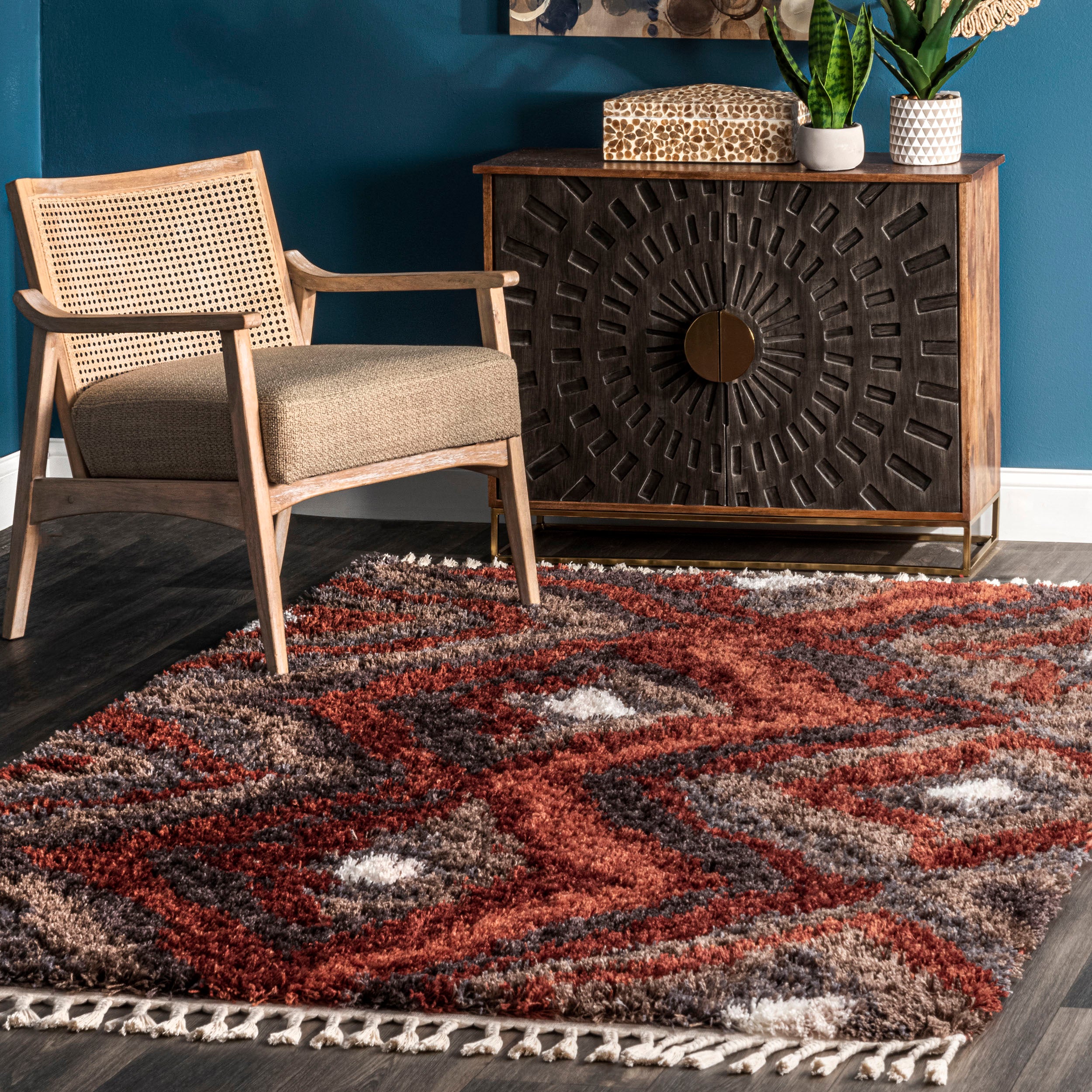 Alexia Iris Trellis Shag with Tassel Area Rug - Image 2