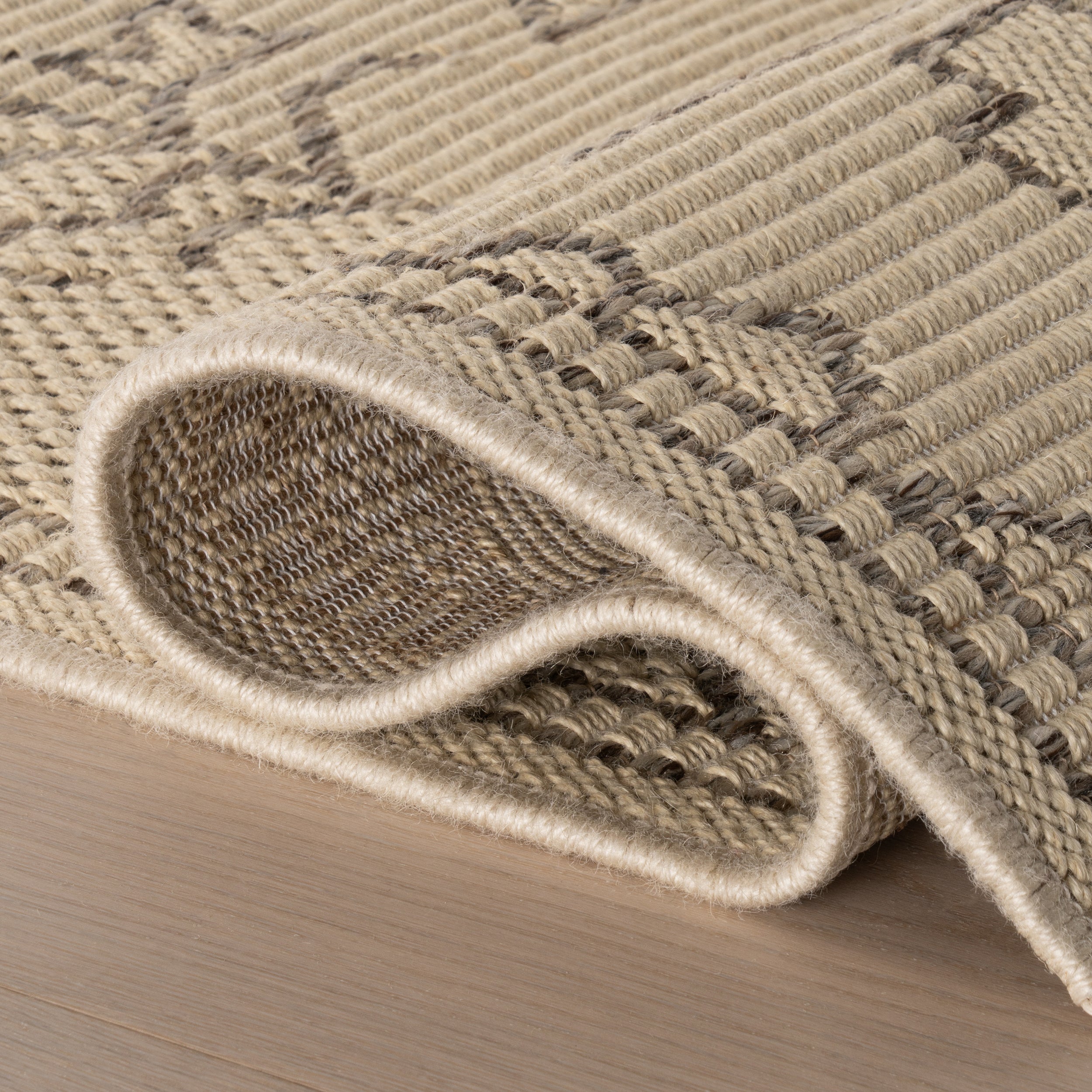 Nuloom Anivelle Southwestern Vintage and Distressed Rug - Image 4