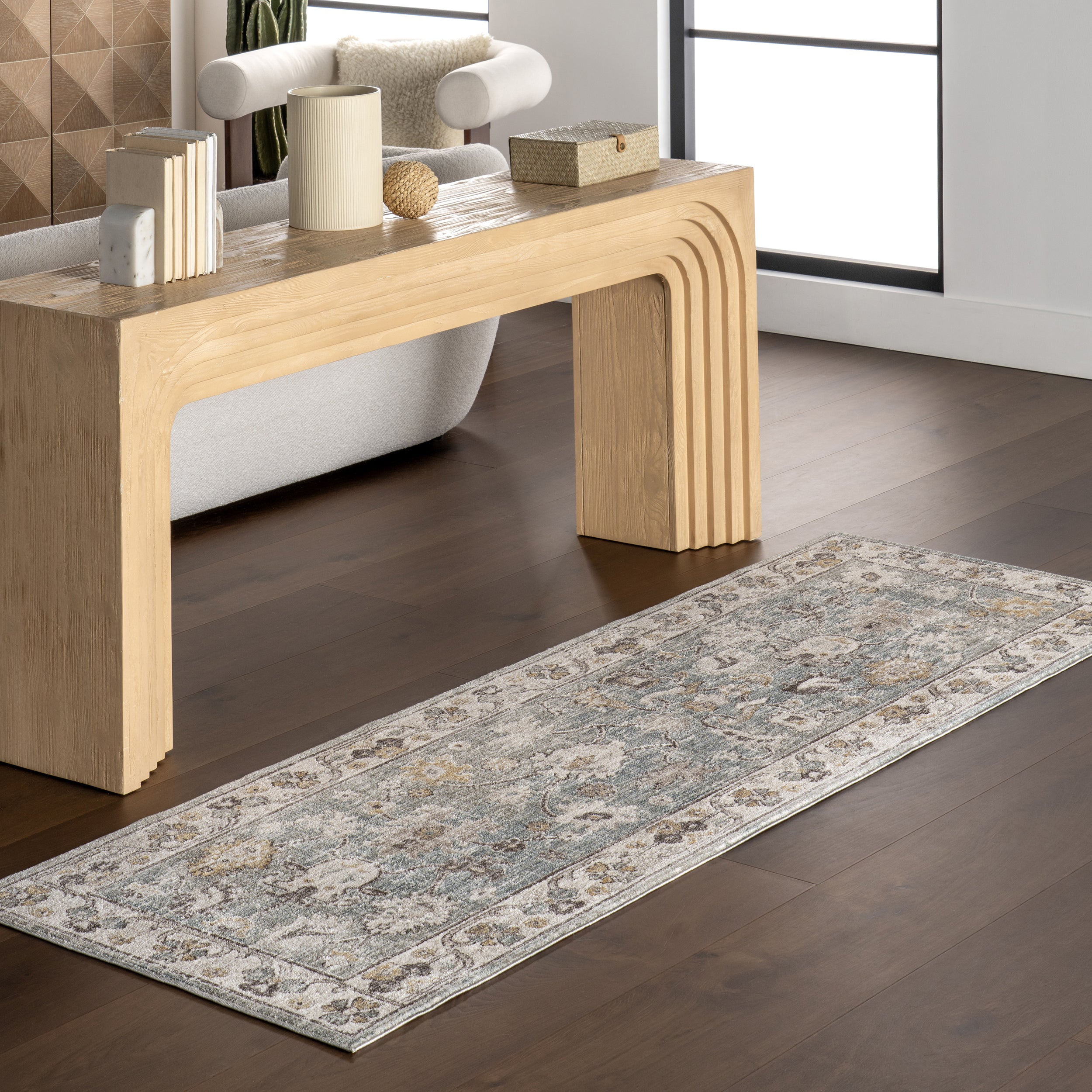Delvina Vintage Traditional Medallion Area Rug - Image 10