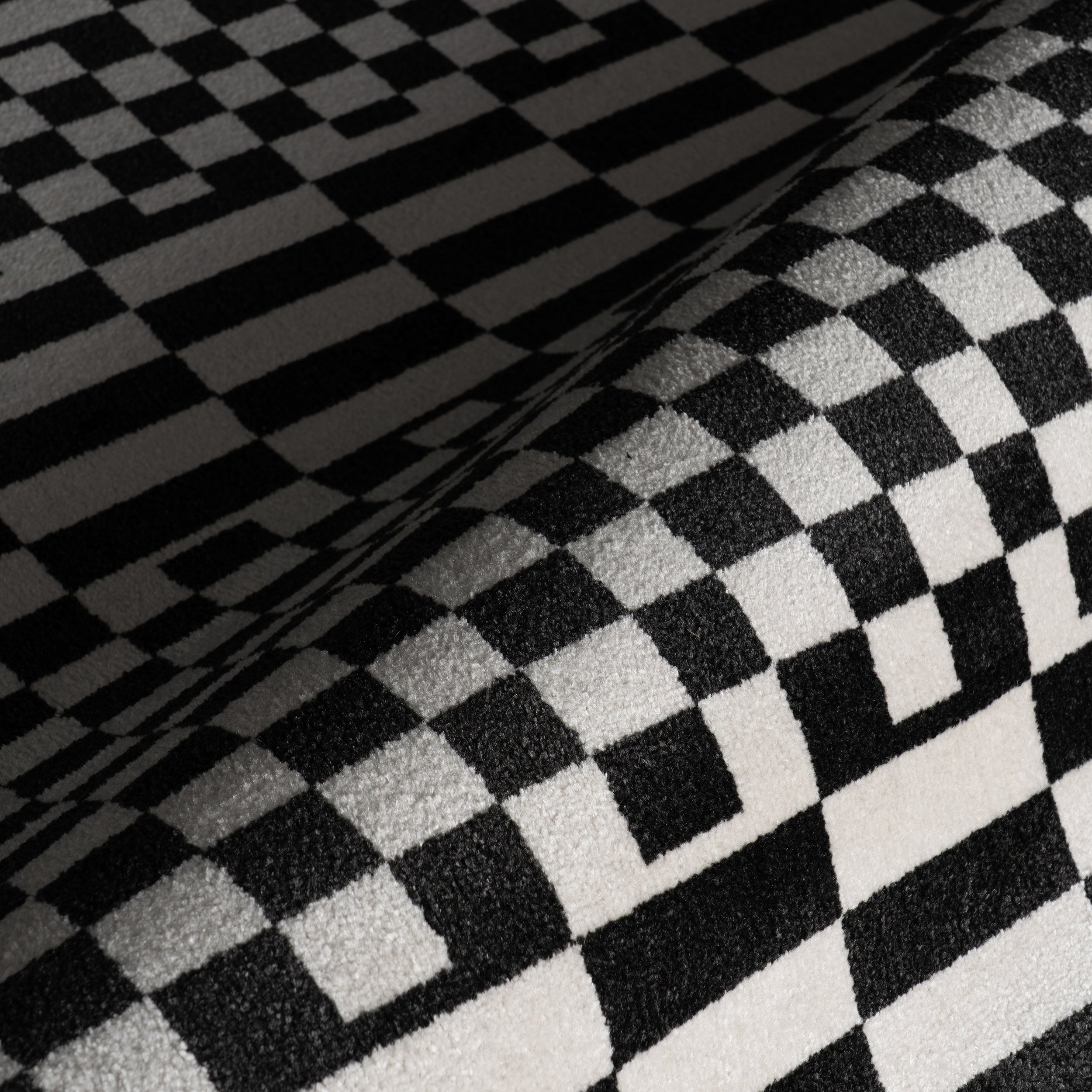 Nikita Faded Geometric Machine Washable Area Rug - Image 15
