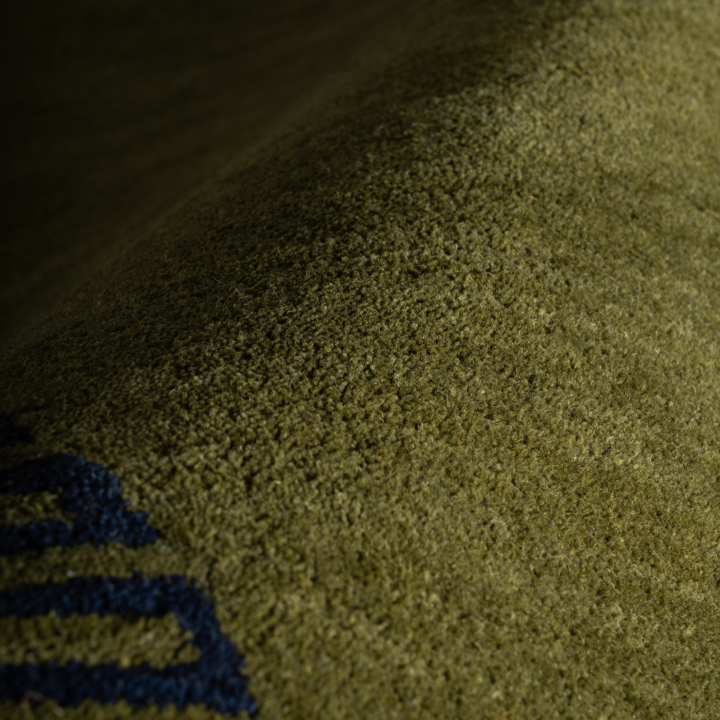 Nuloom Renata Fleuron Bordered Wool Rug - Image 12