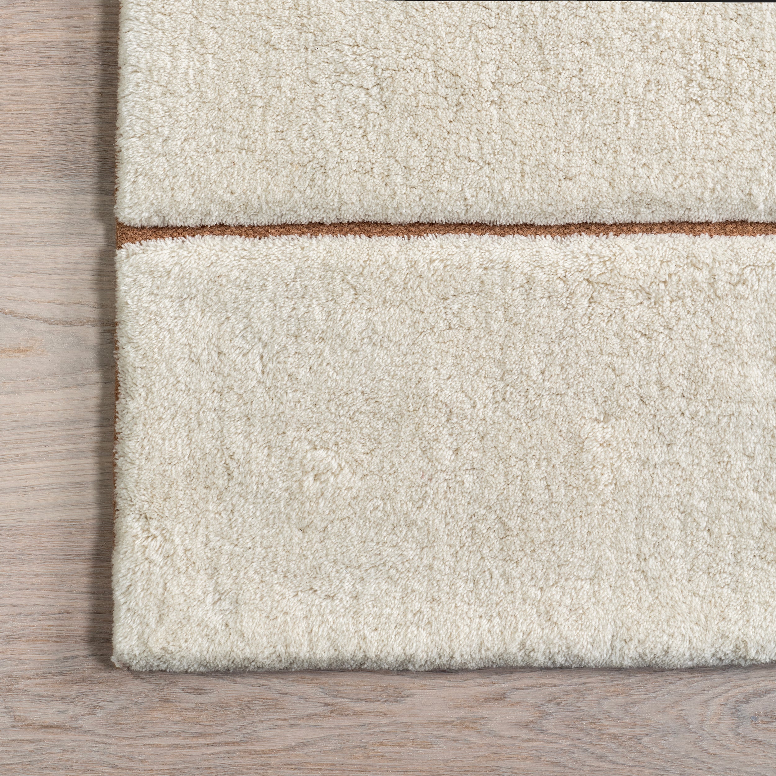 Brega Geometric New Zealand Wool Area Rug - Image 5