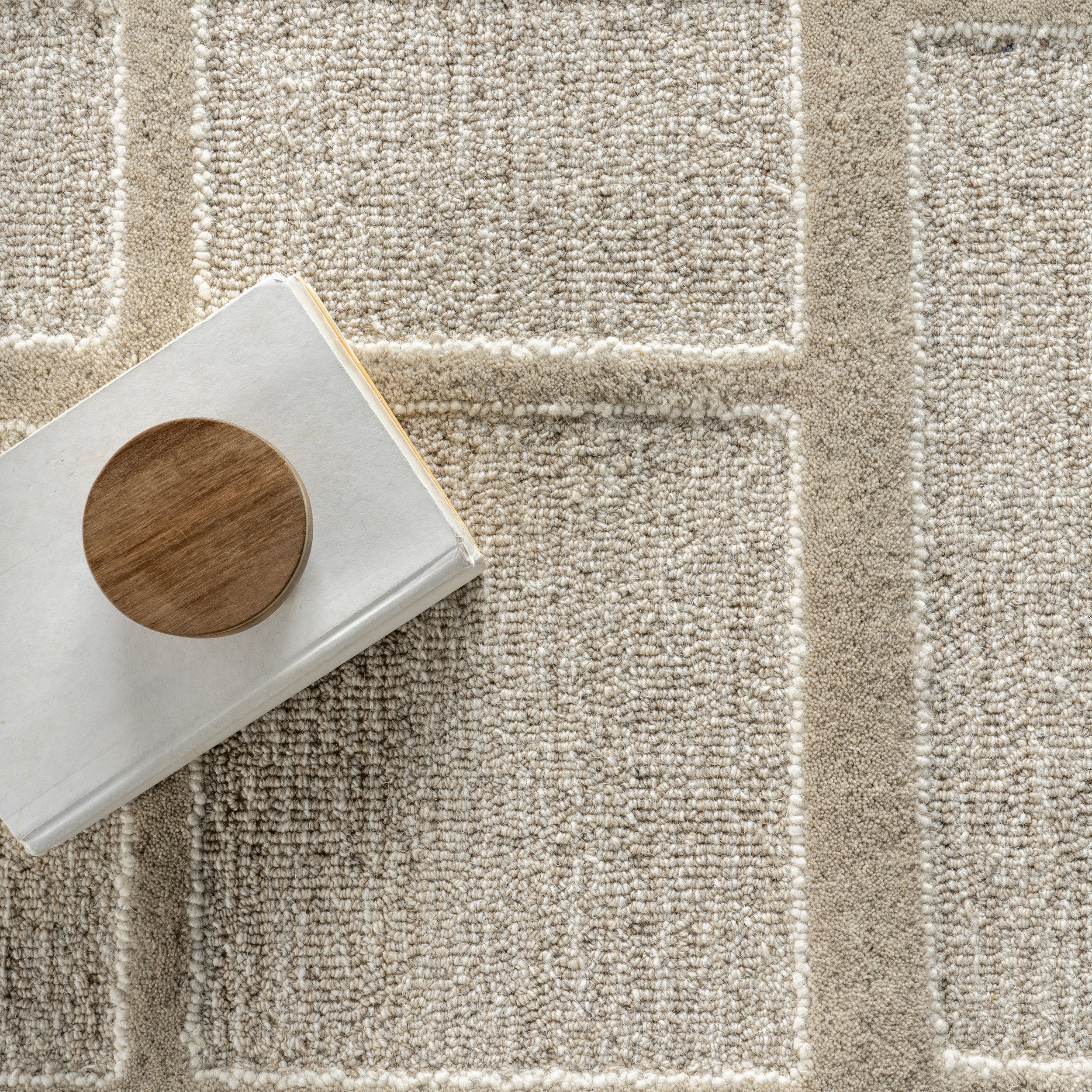 Aerith Contemporary Geometric Area Rug - Image 7