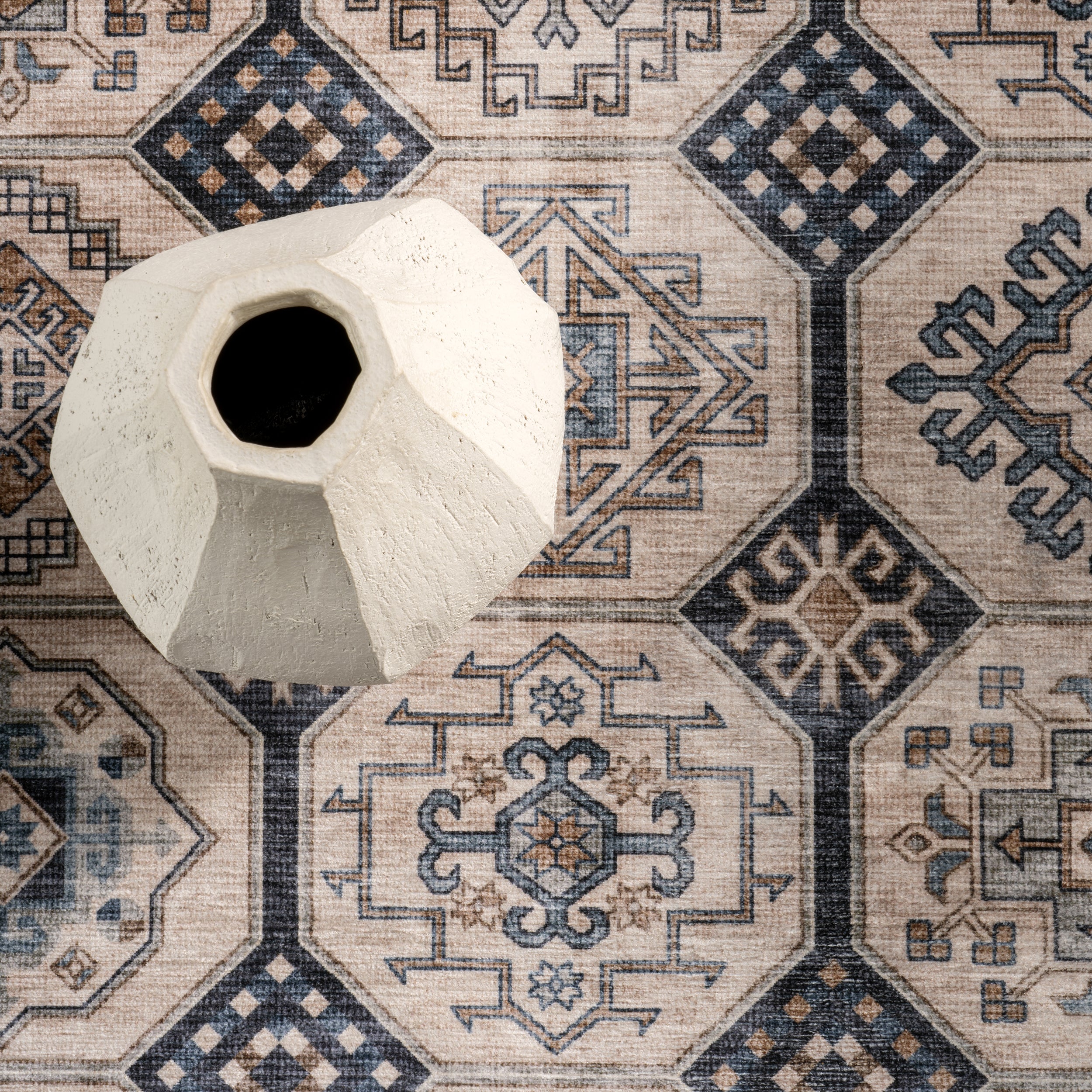 Arisbeth SplashGuard Machine Washable Area Rug - Image 6