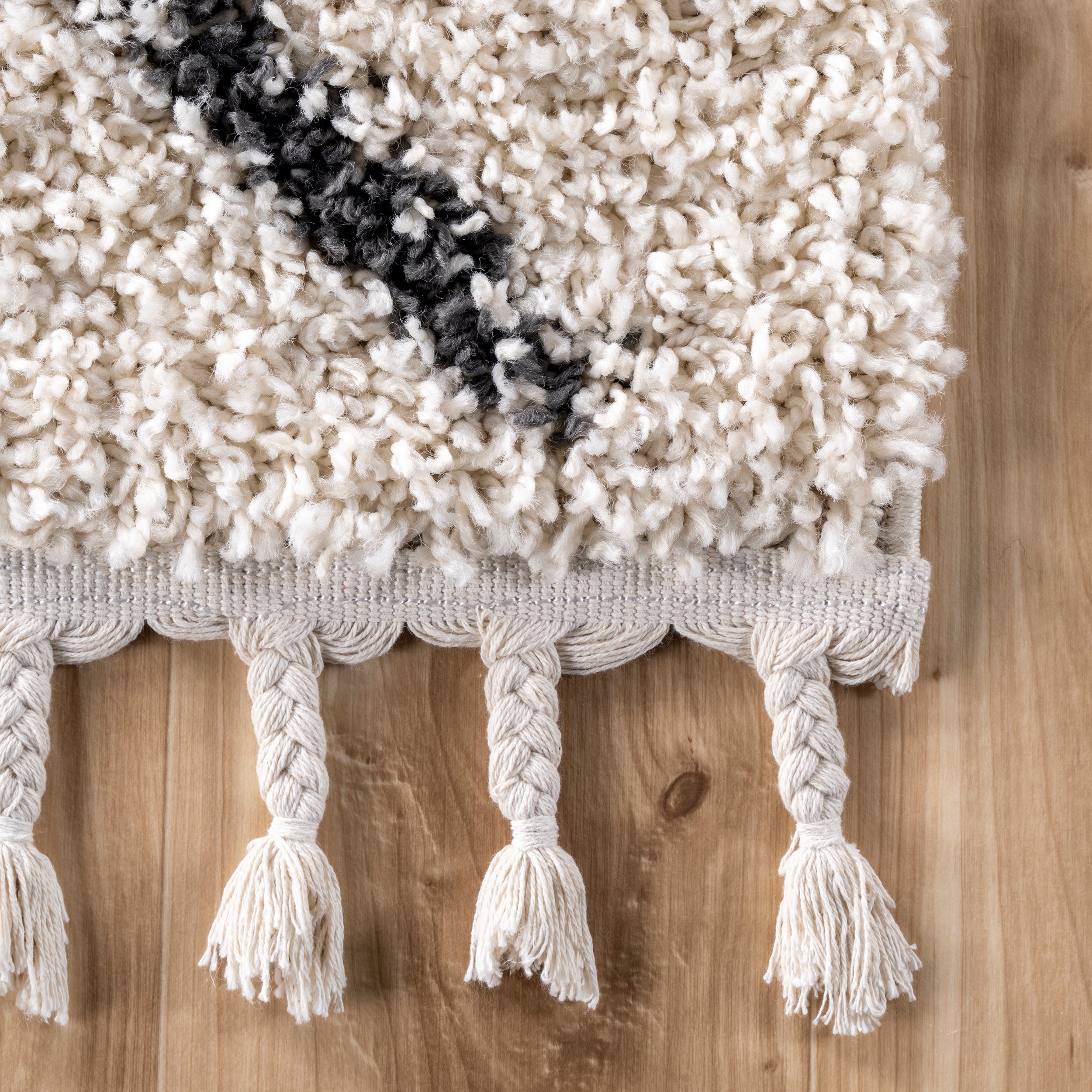 Jessie Moroccan Lattice Tassel Area Rug - Image 22
