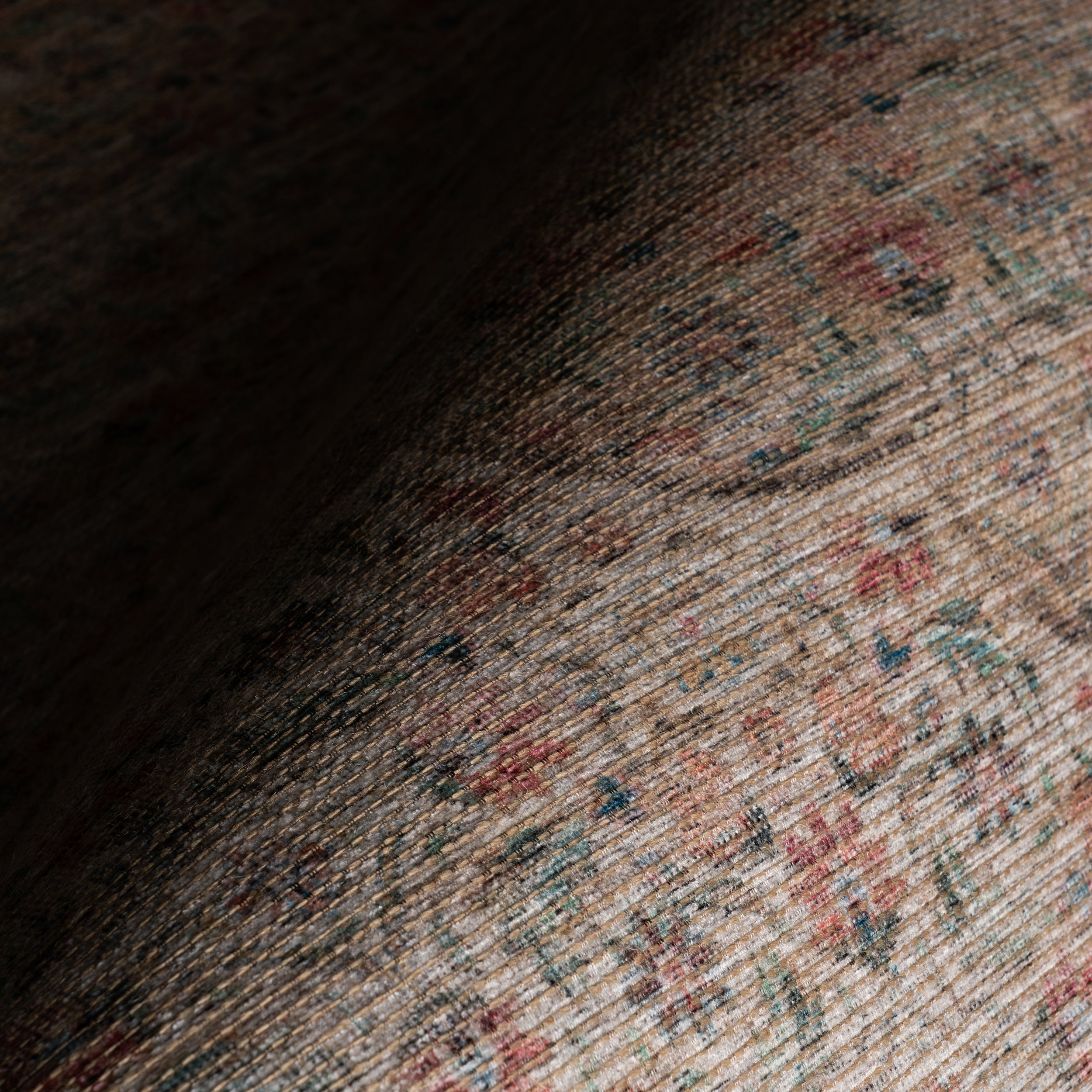 Nuloom Ismara Traditional Medallion Area Rug - Image 5