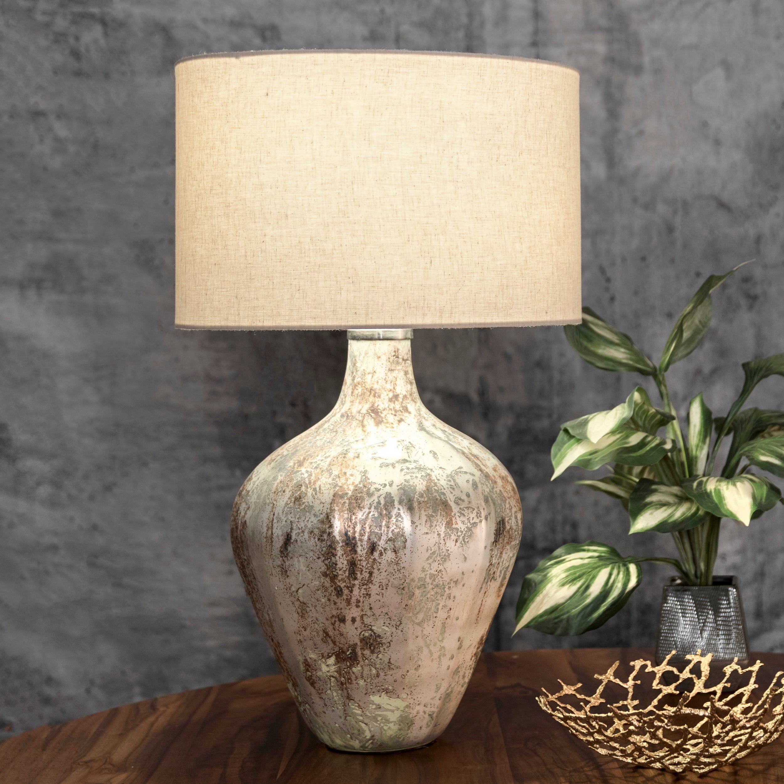 Phoenix 30 Glass Table Lamp - Image 2