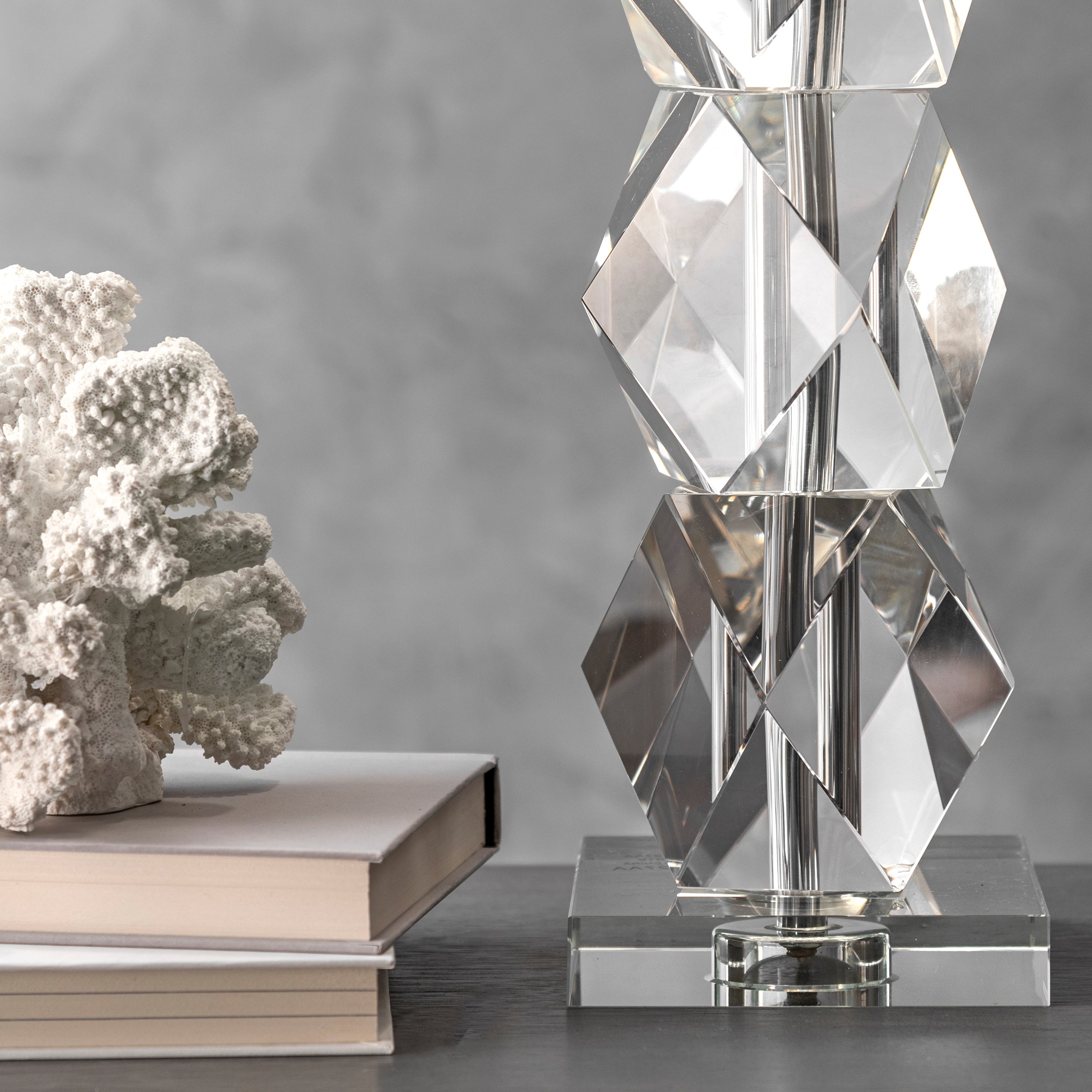 Elizabeth 27 Crystal Table Lamp - Image 4