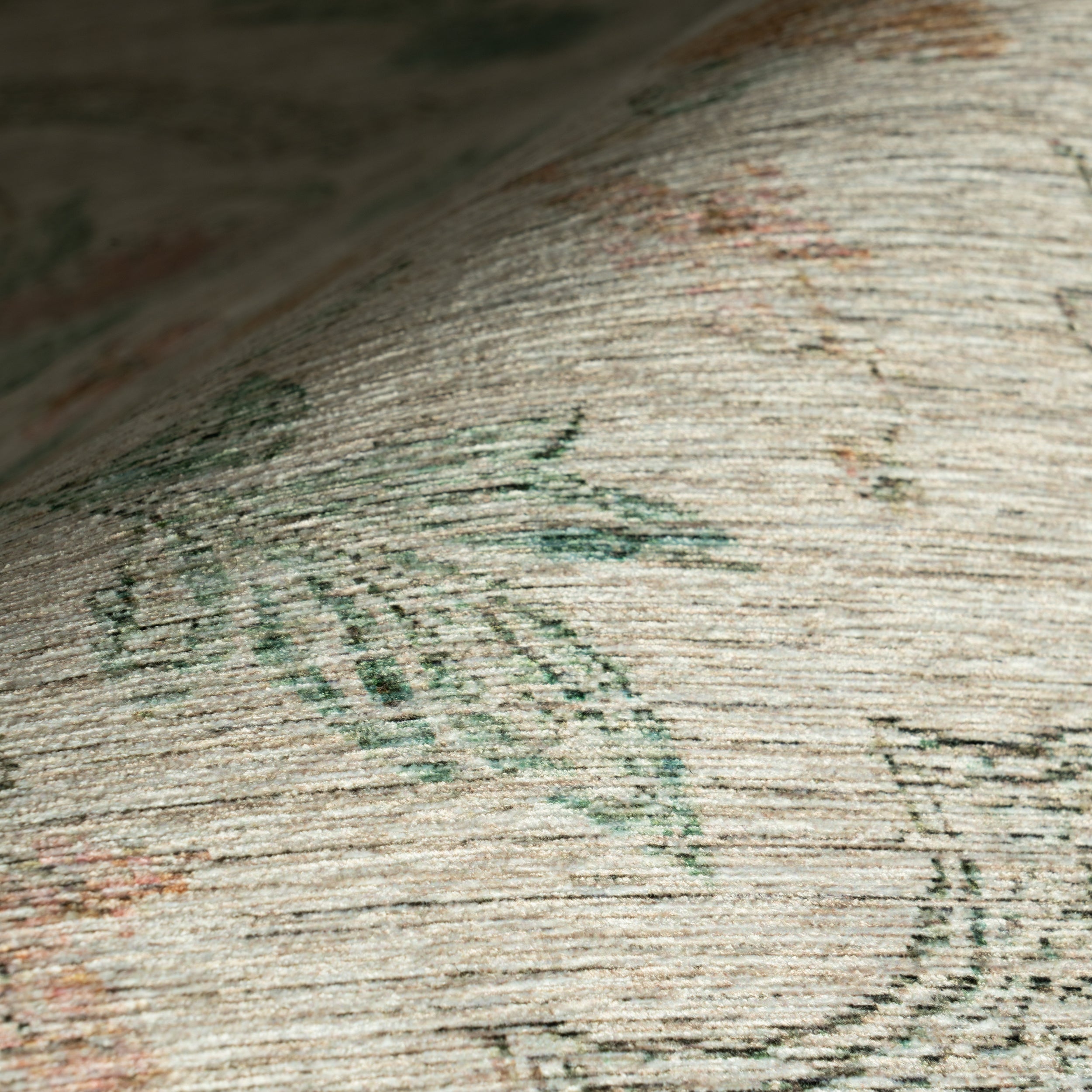 Nuloom Mirzelle Floral Transitional Washable Area Rug - Image 7