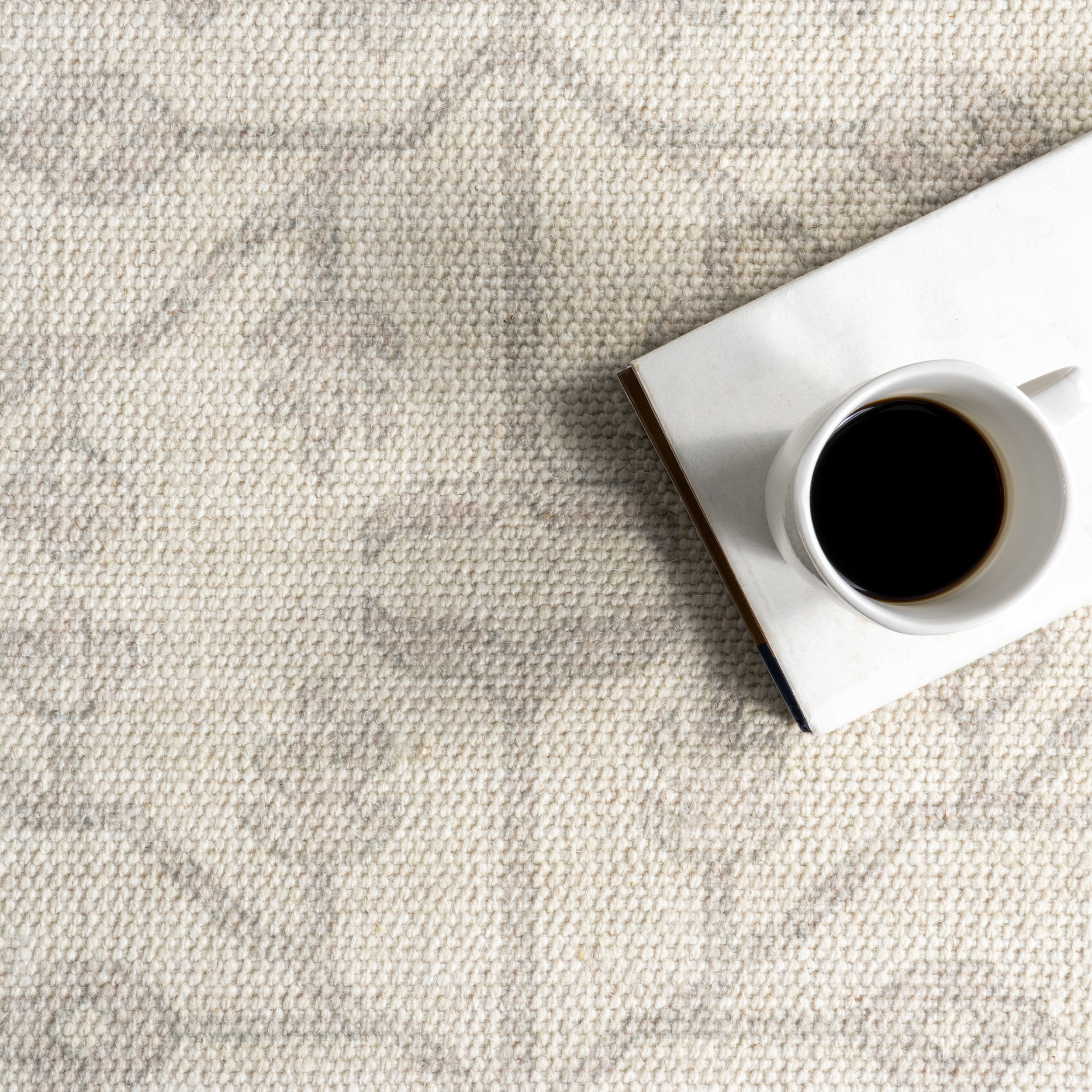 Nuloom Gretel Wool and Cotton Area Rug - Image 7