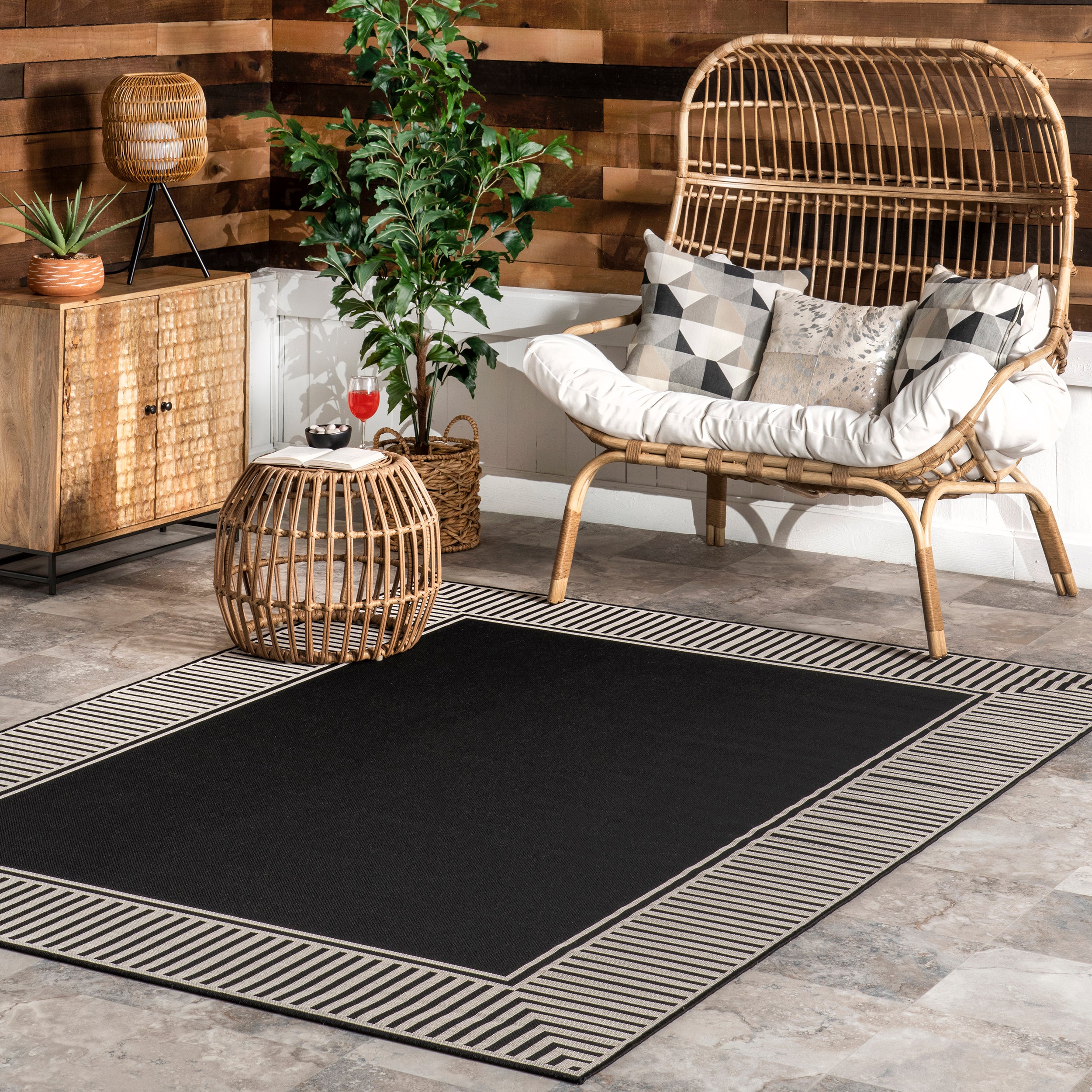 Nuloom Asha Simple Striped Indoor/Outdoor Area Rug - Image 2