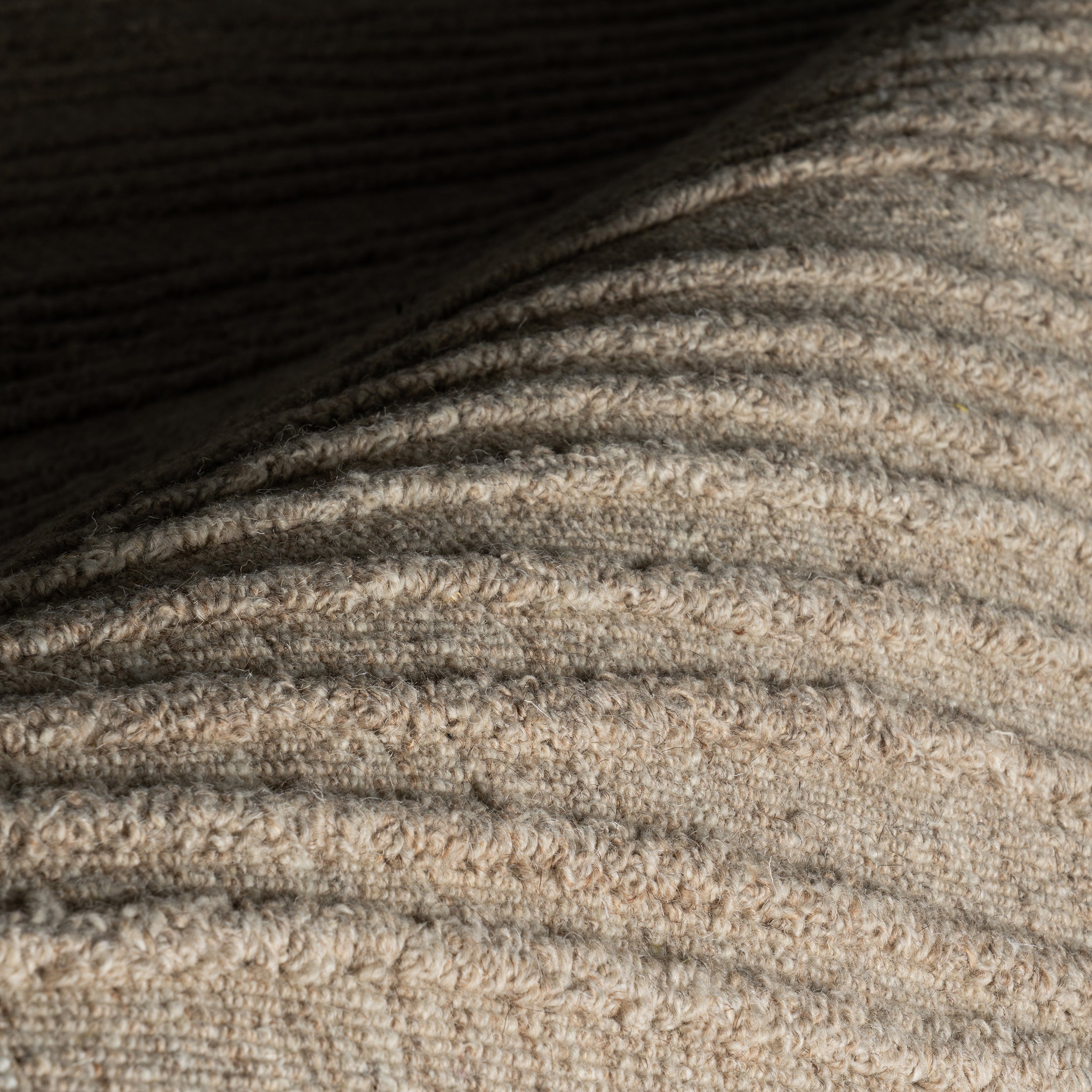 Nuloom Cyrene Abstract Bohemian Wool Area Rug - Image 5