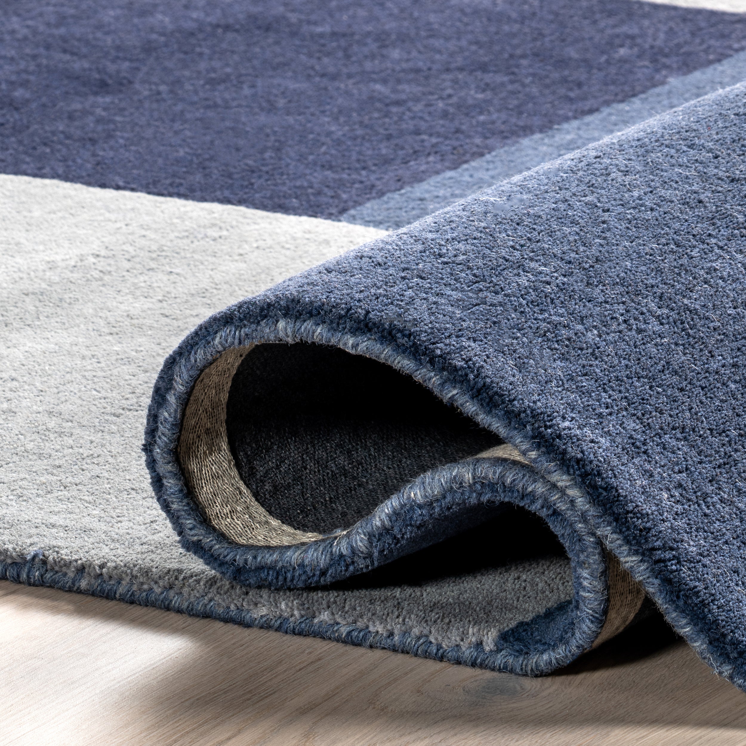 Colorado Wool Area Rug - Image 4