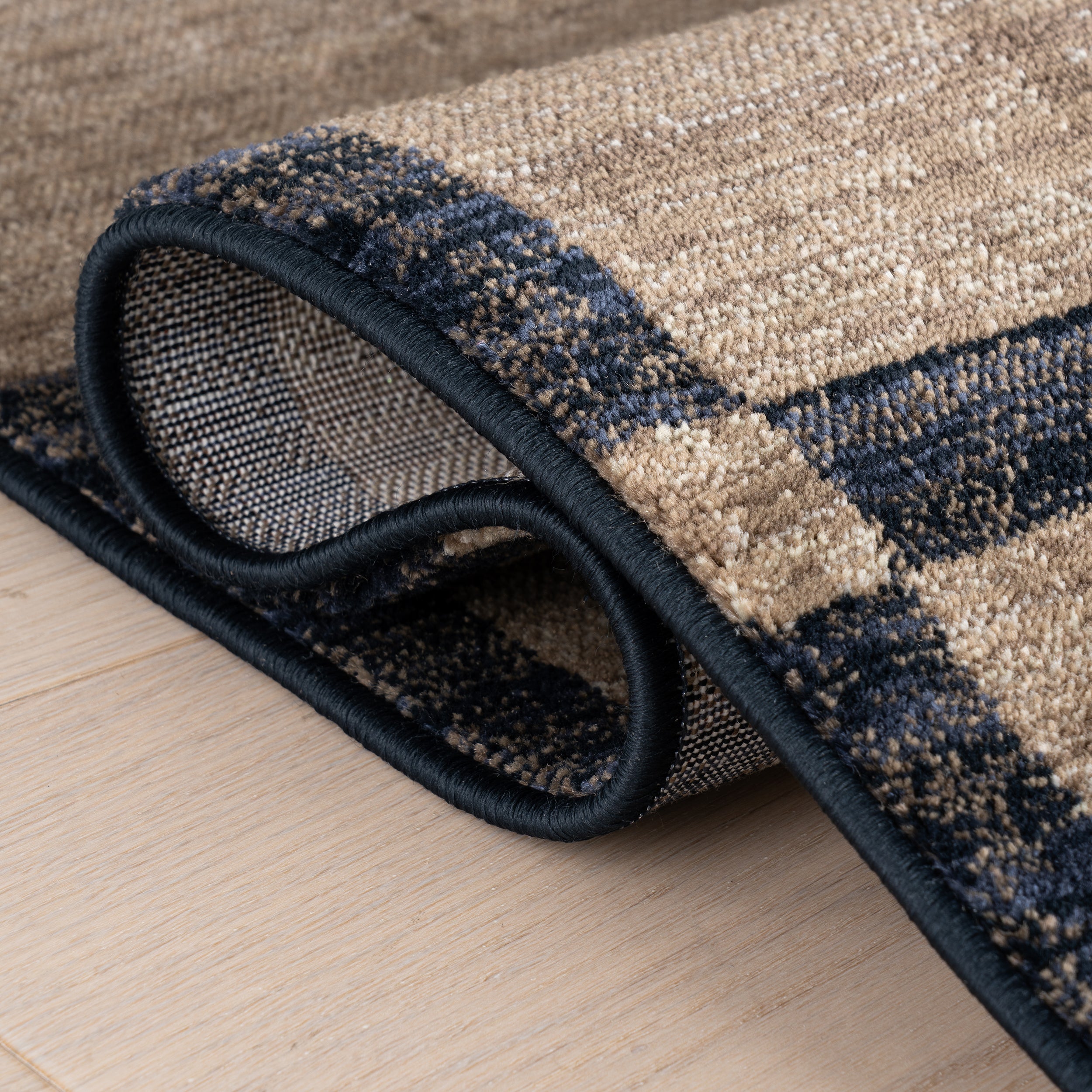 Serelisse Geometric Modern Indoor Area Rug - Image 4