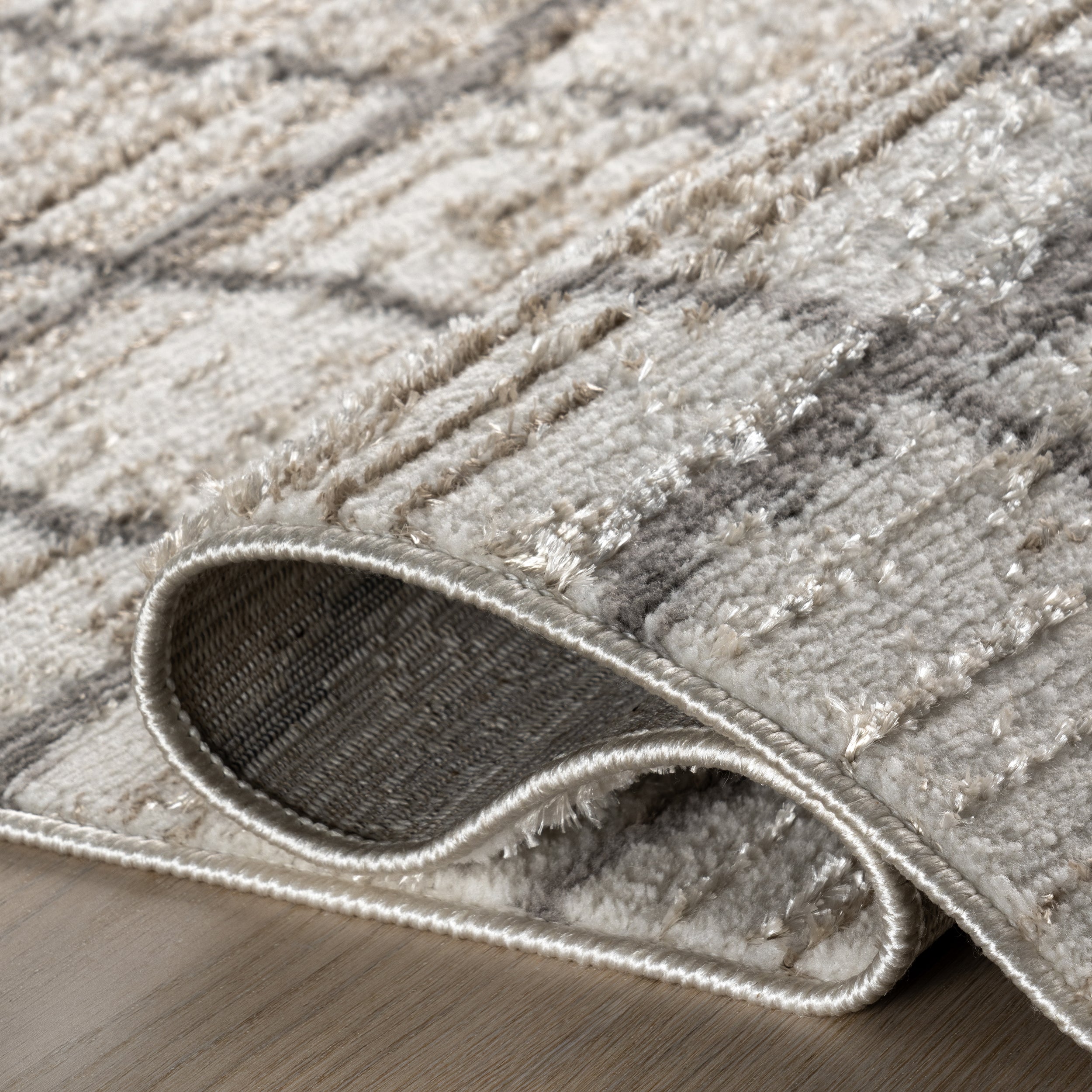 Xylia Checkered Area Rug - Image 3