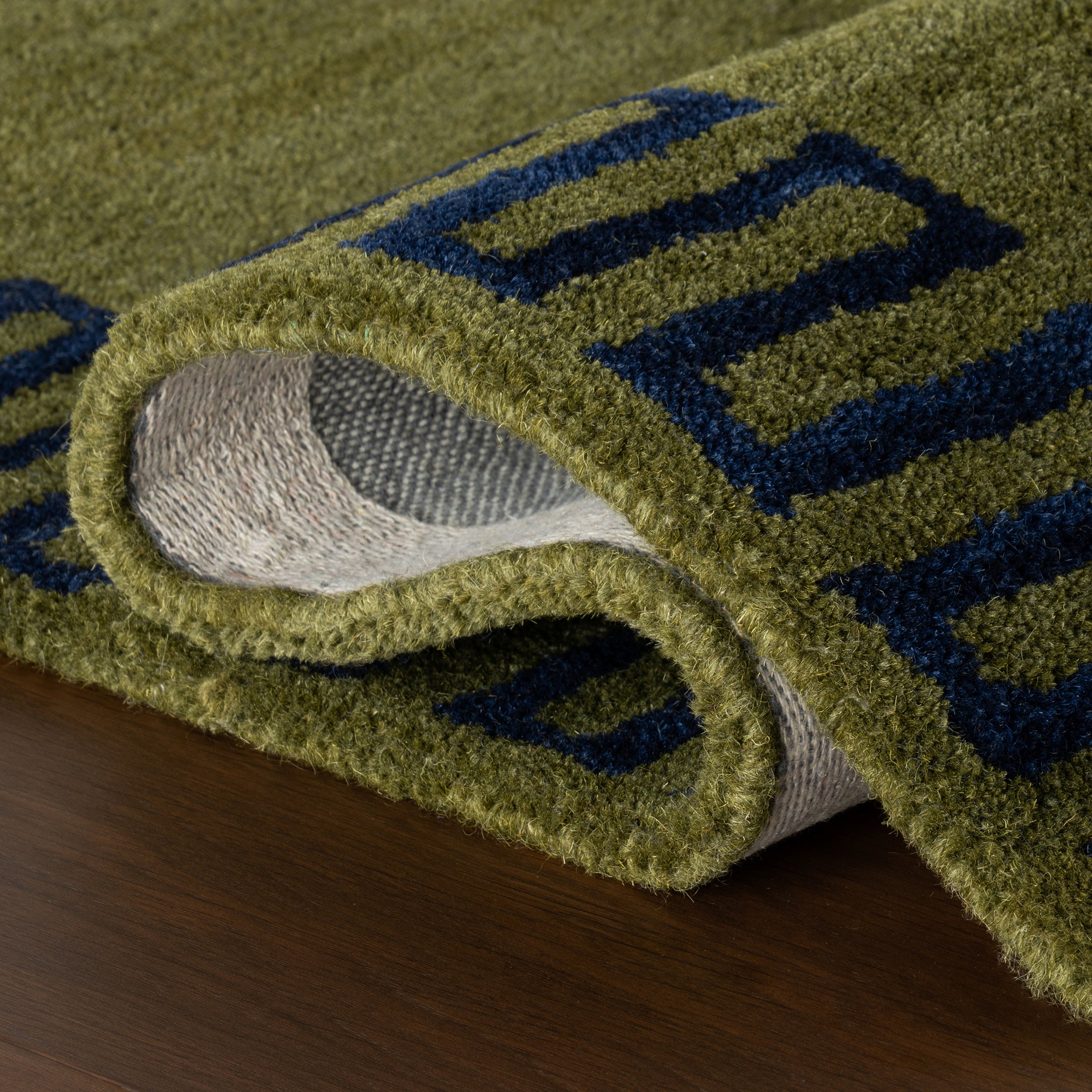 Nuloom Renata Fleuron Bordered Wool Rug - Image 11