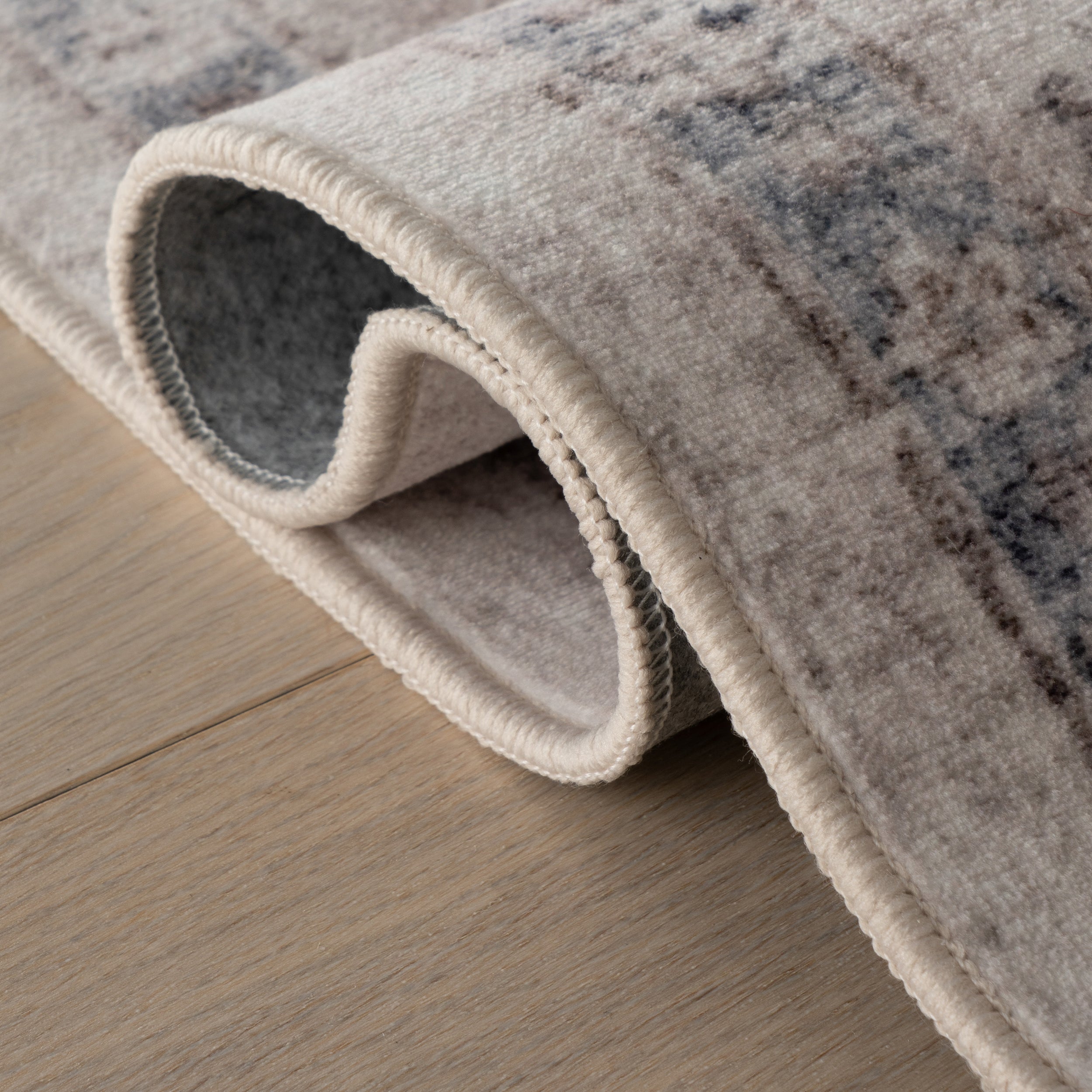 Nuloom Peressa Medallion Washable Rug - Image 4