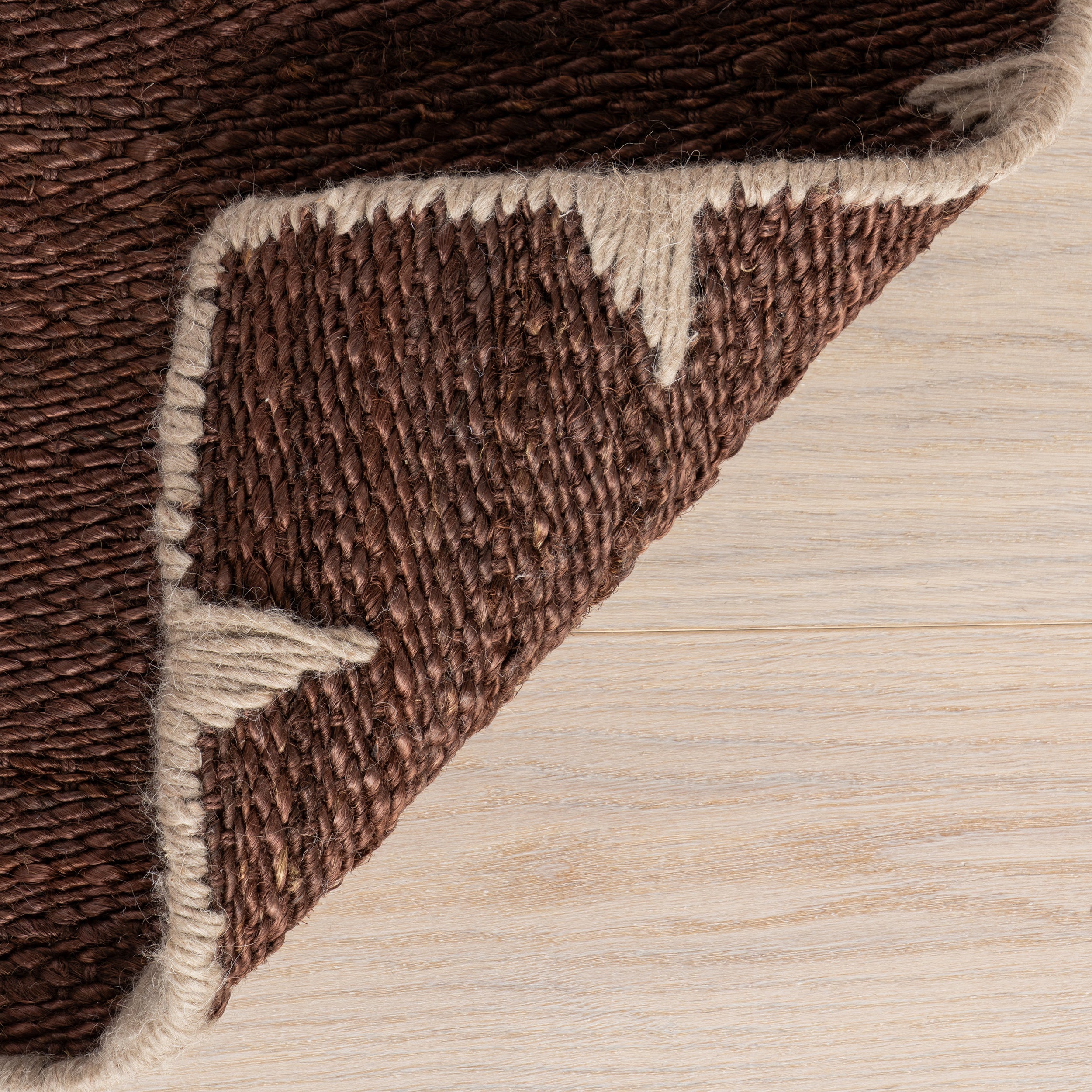 Galestria Bordered Modern Jute Area Rug - Image 7