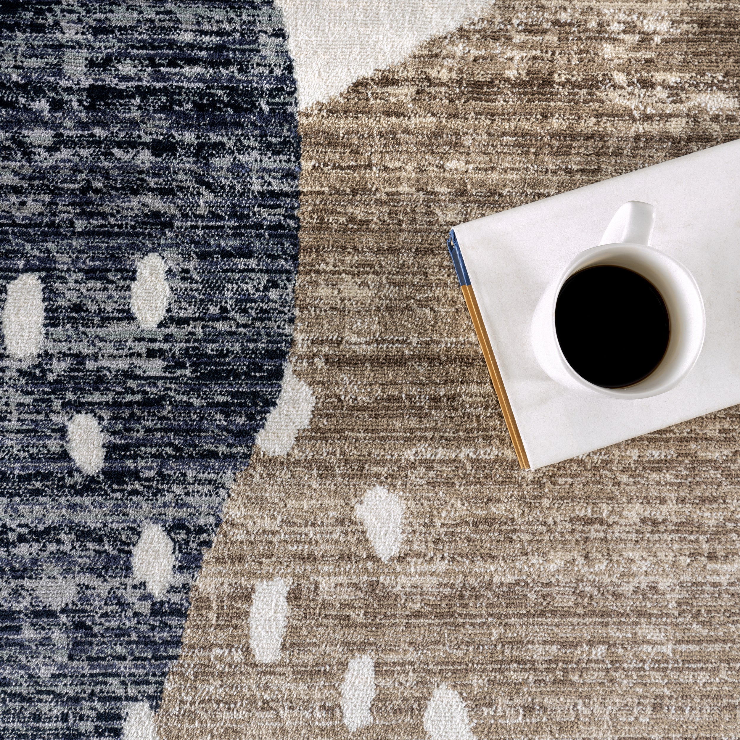 Manaslu Sunrise Fringed Area Rug - Image 14