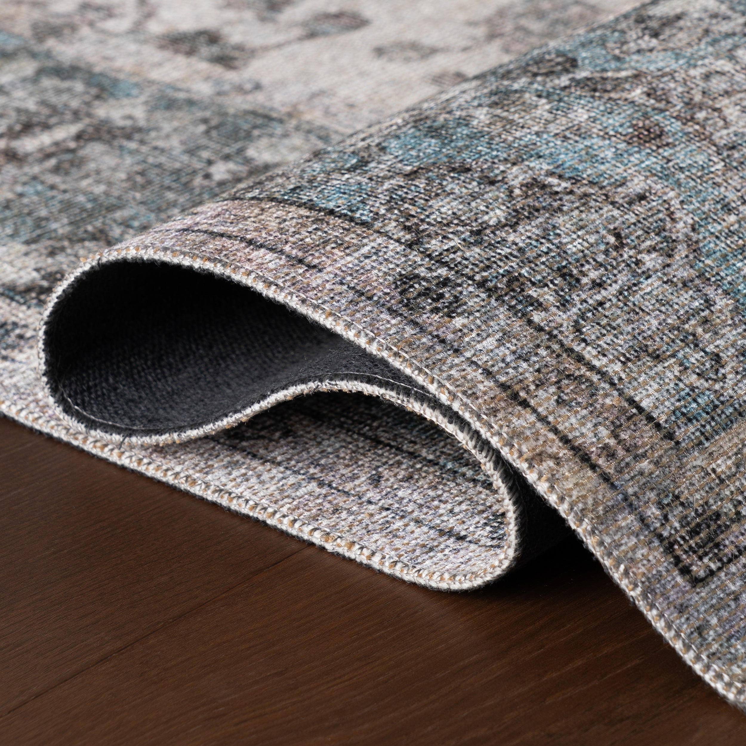 Nuloom Amarielle Traditional Vintage and Distressed Rug - Image 4