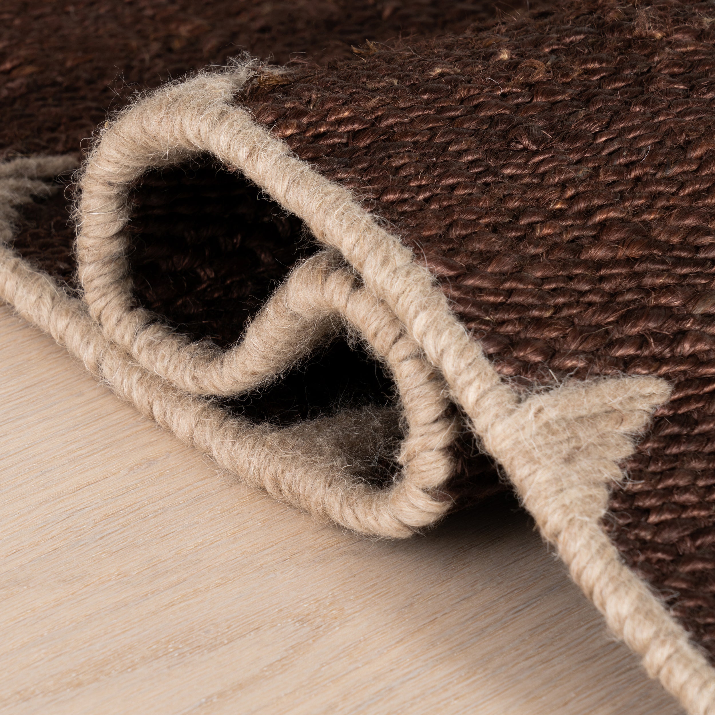 Galestria Bordered Modern Jute Area Rug - Image 4