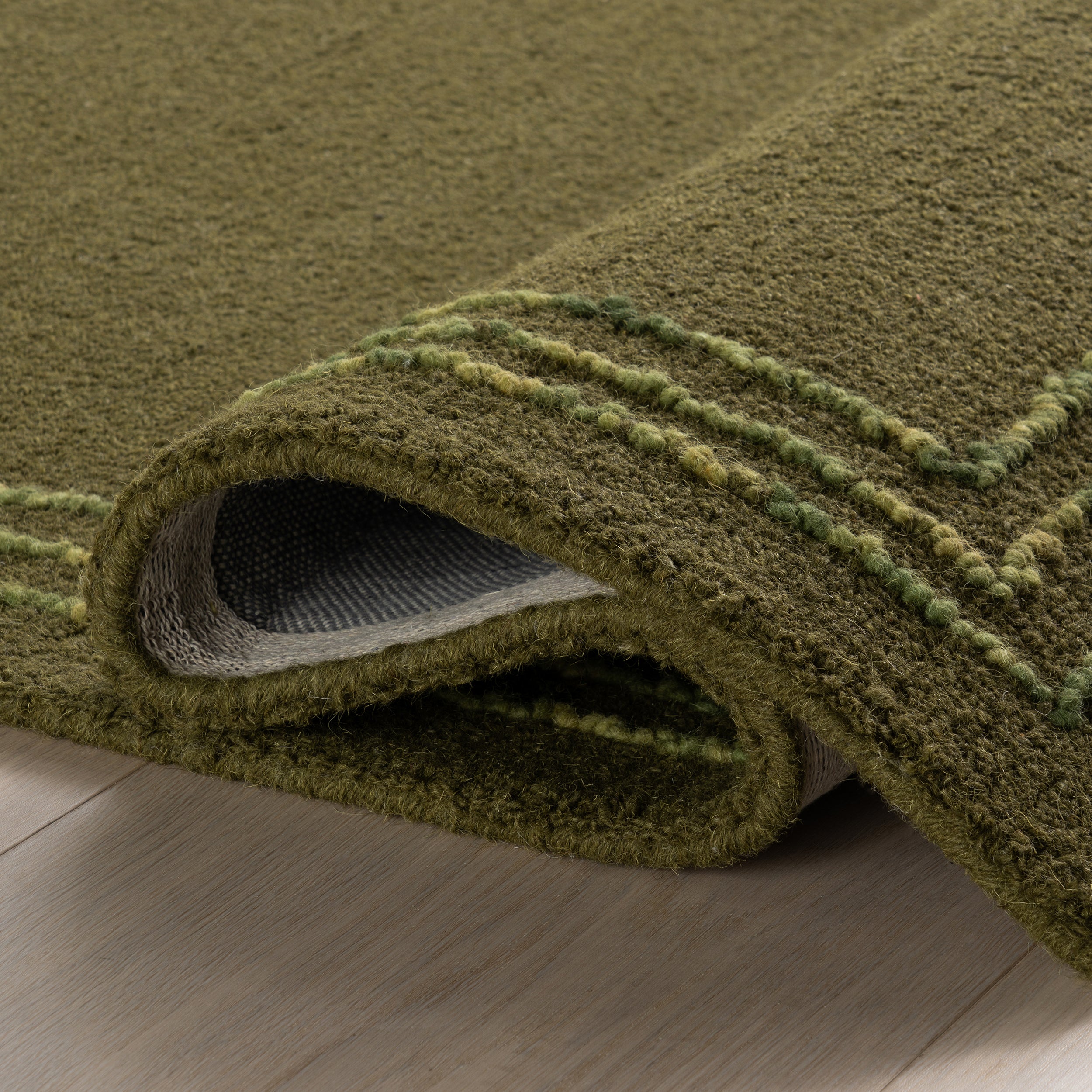 Nuloom Juliette Roan Bordered Wool Rug - Image 4