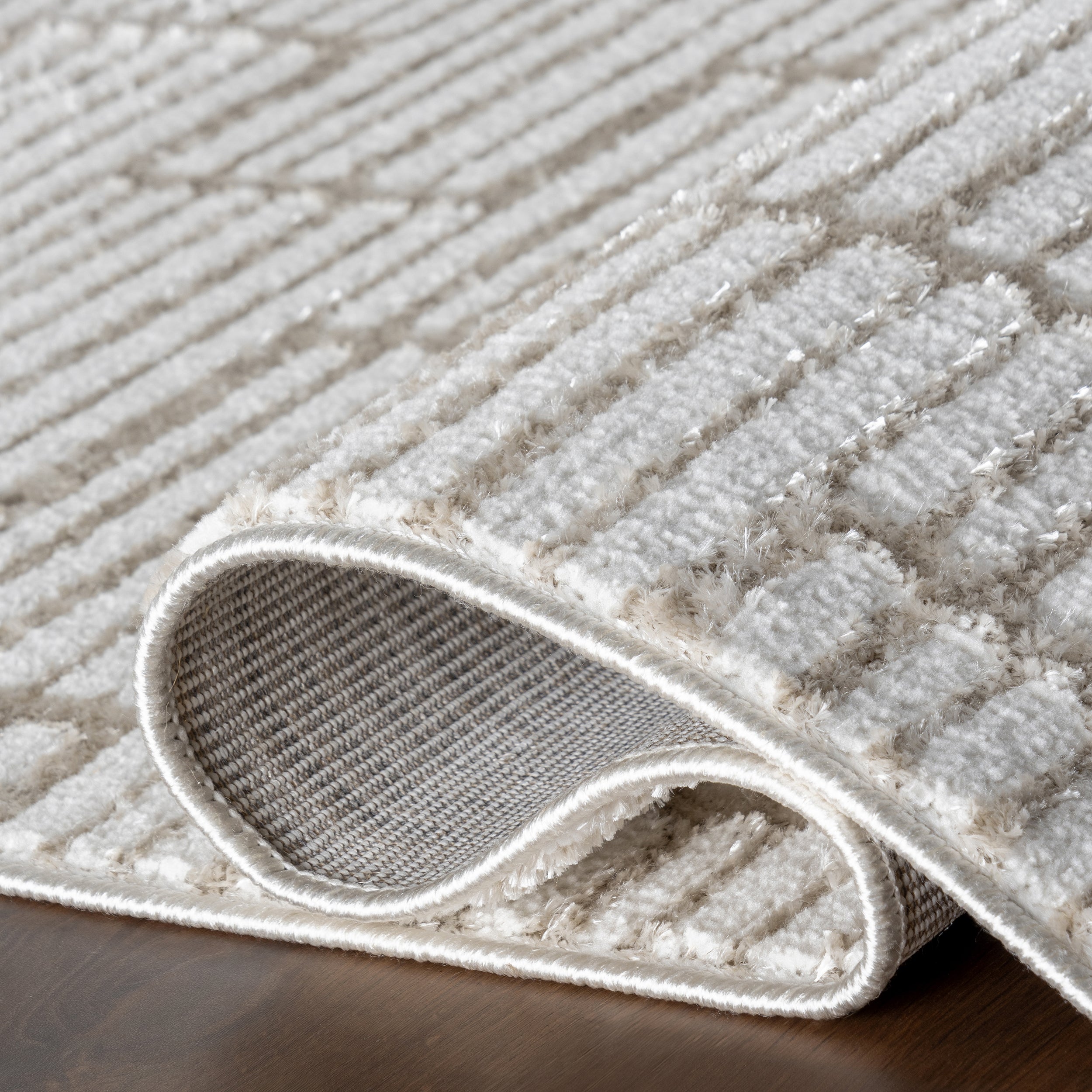 Xanthe Geometric Area Rug - Image 3