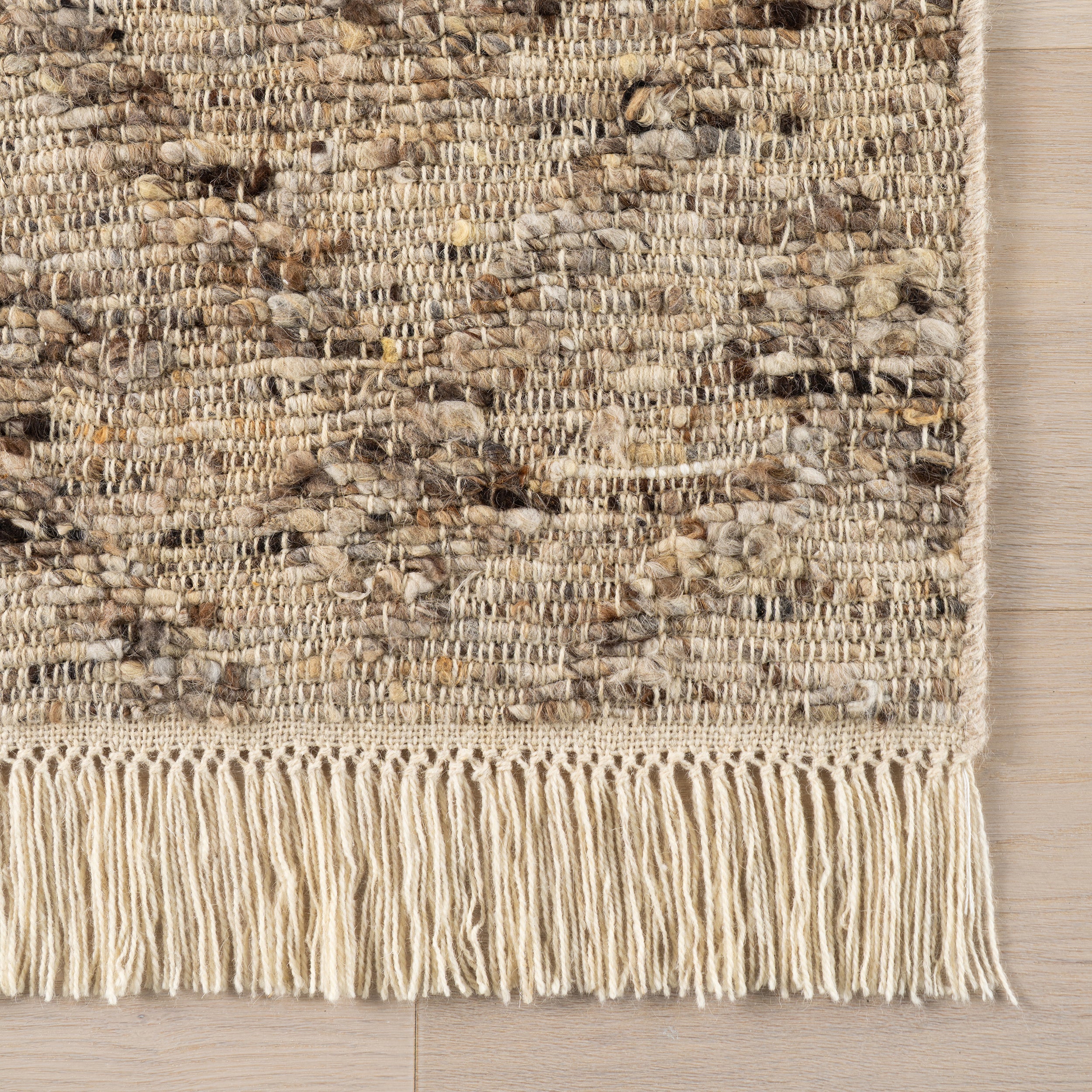 nuLOOM JuJu Diamond Trellis Wool Area Rug - Image 6
