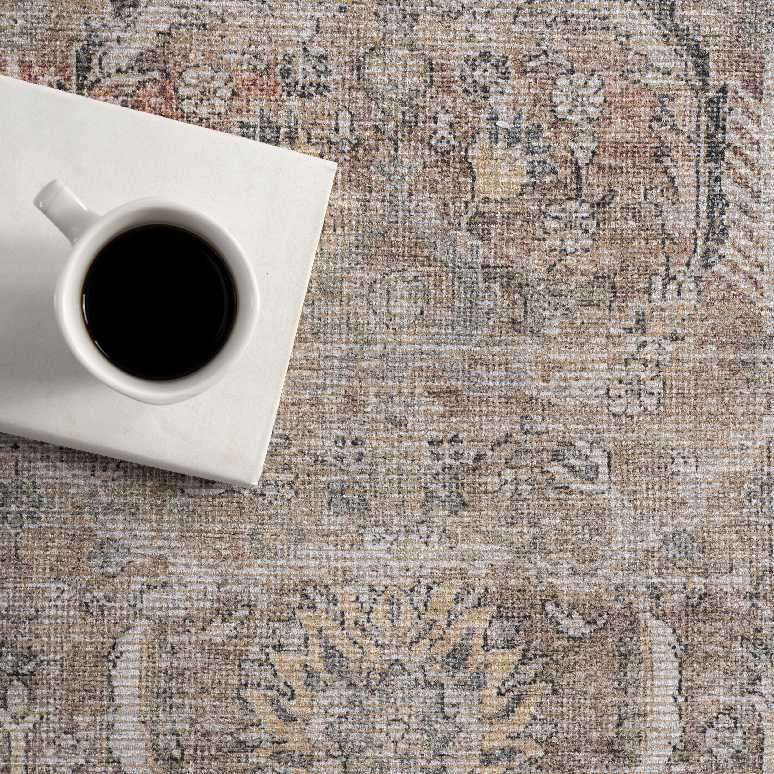 Nuloom Hillstone Collection Traditional Vintage Medallion Area Rug - Image 7