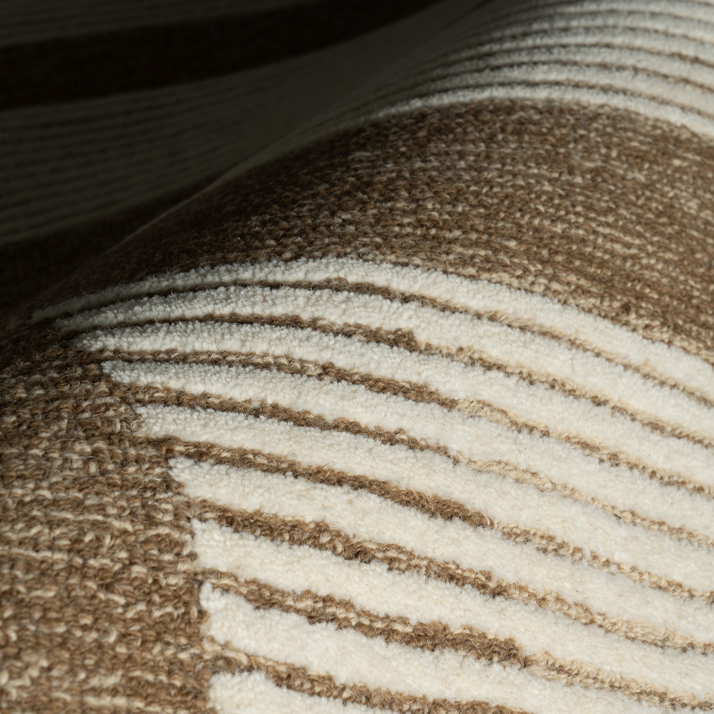 Nuloom Solenne Striped Modern Wool Rug - Image 5