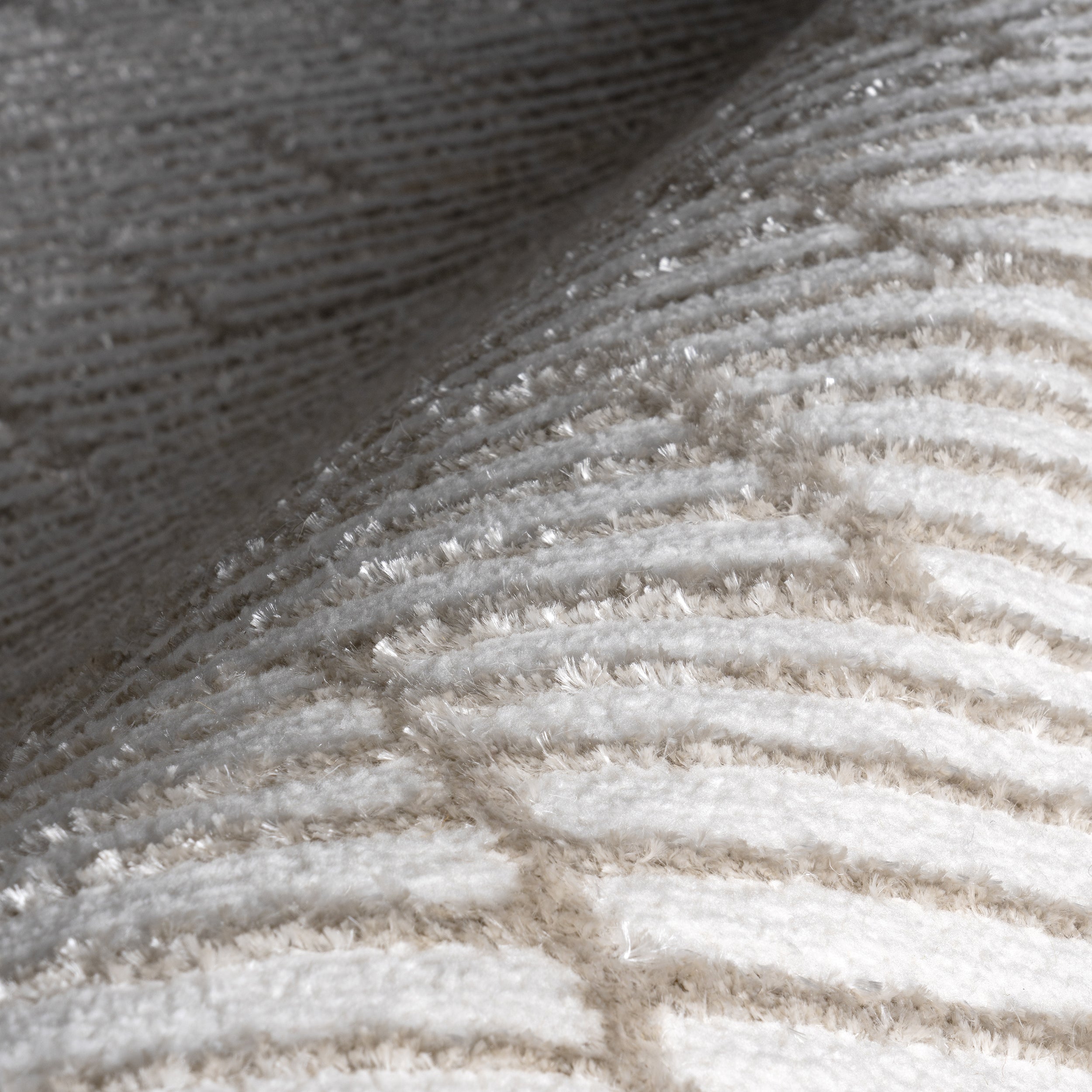 Xanthe Geometric Area Rug - Image 4